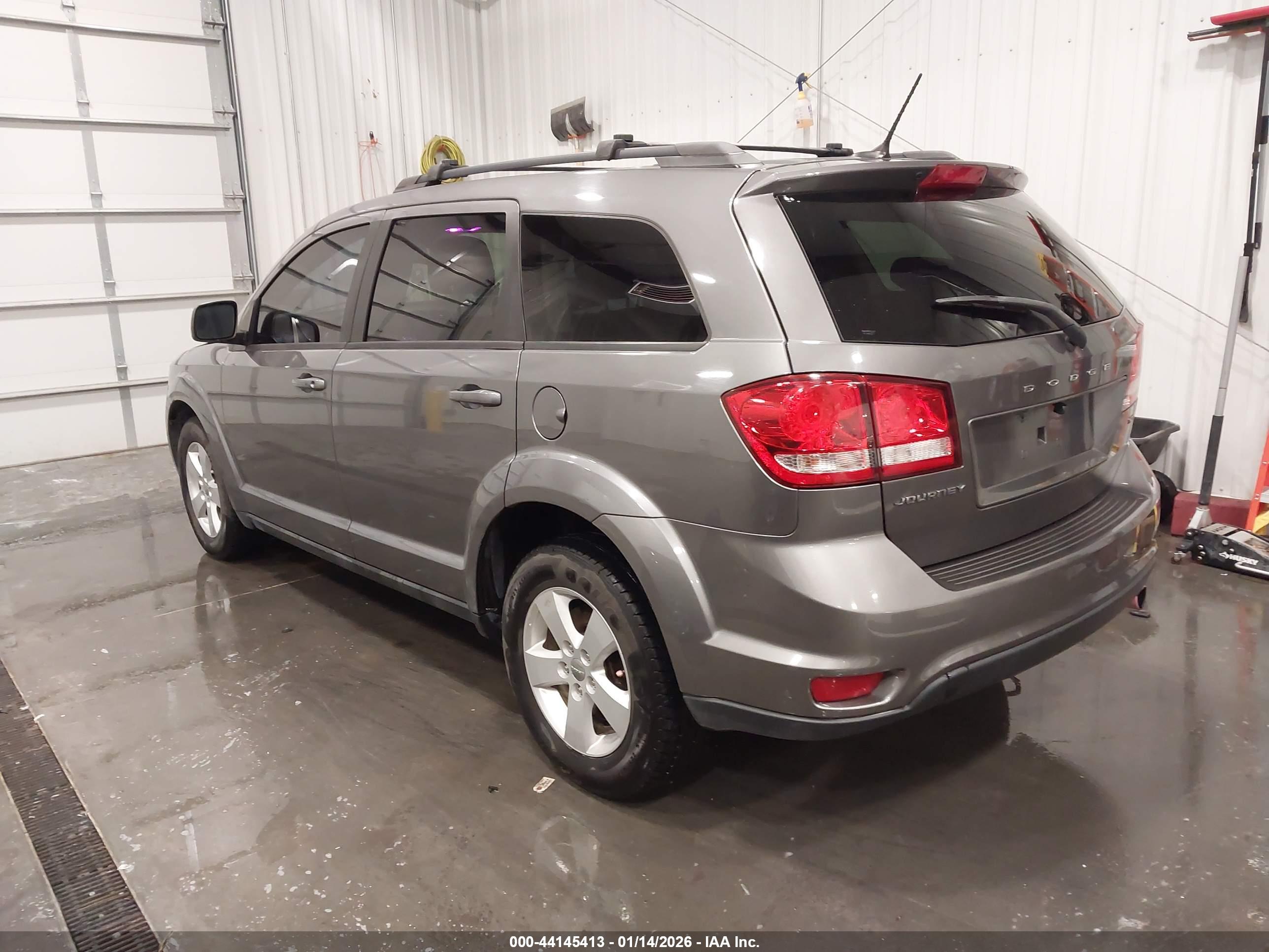 DODGE JOURNEY image 3