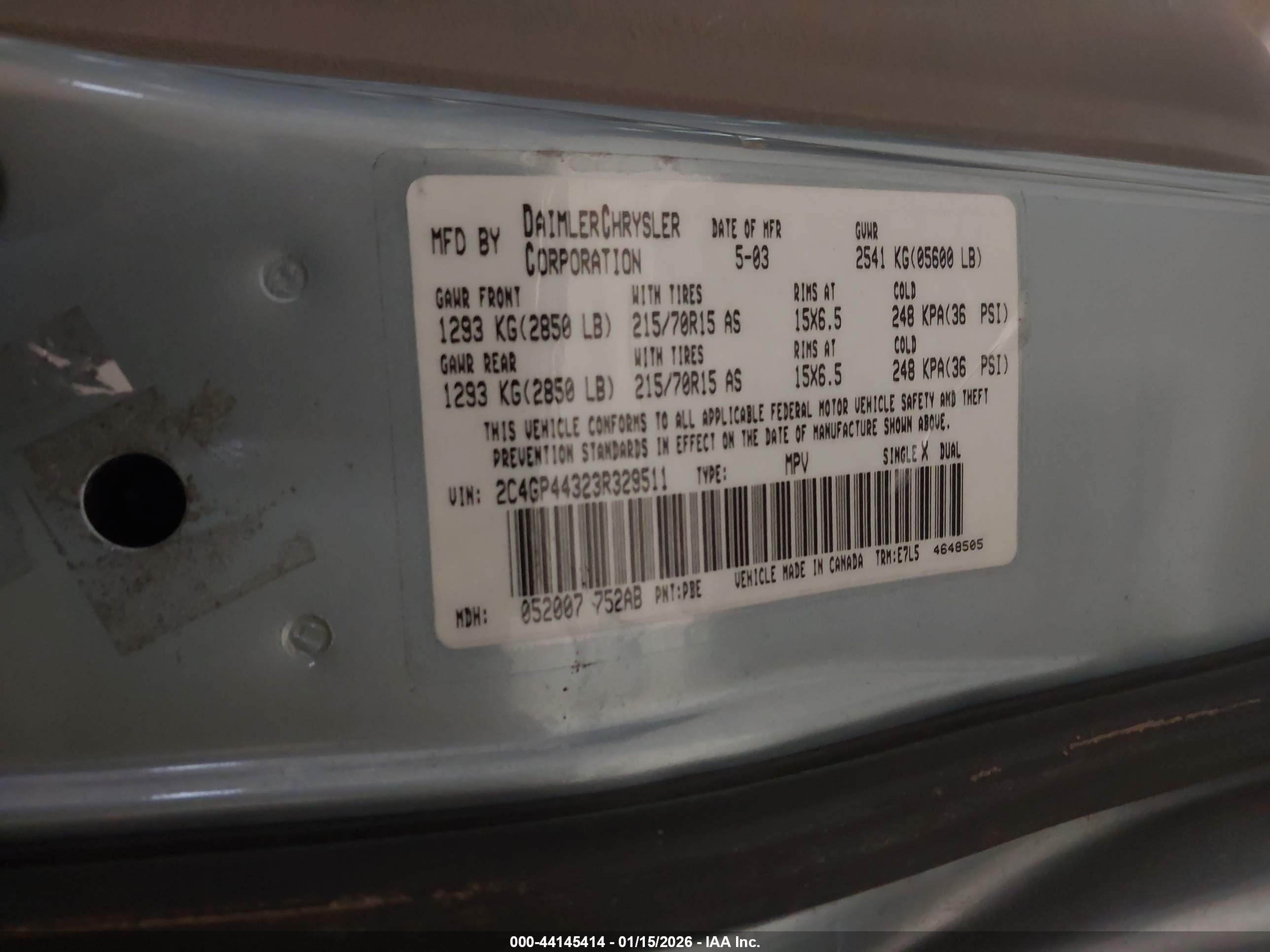 CHRYSLER TOWN image 9
