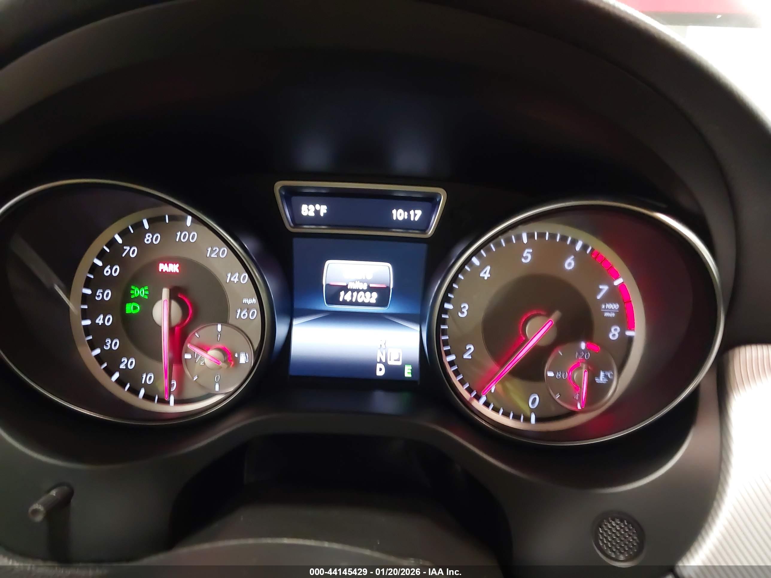 MERCEDES-BENZ GLA image 7