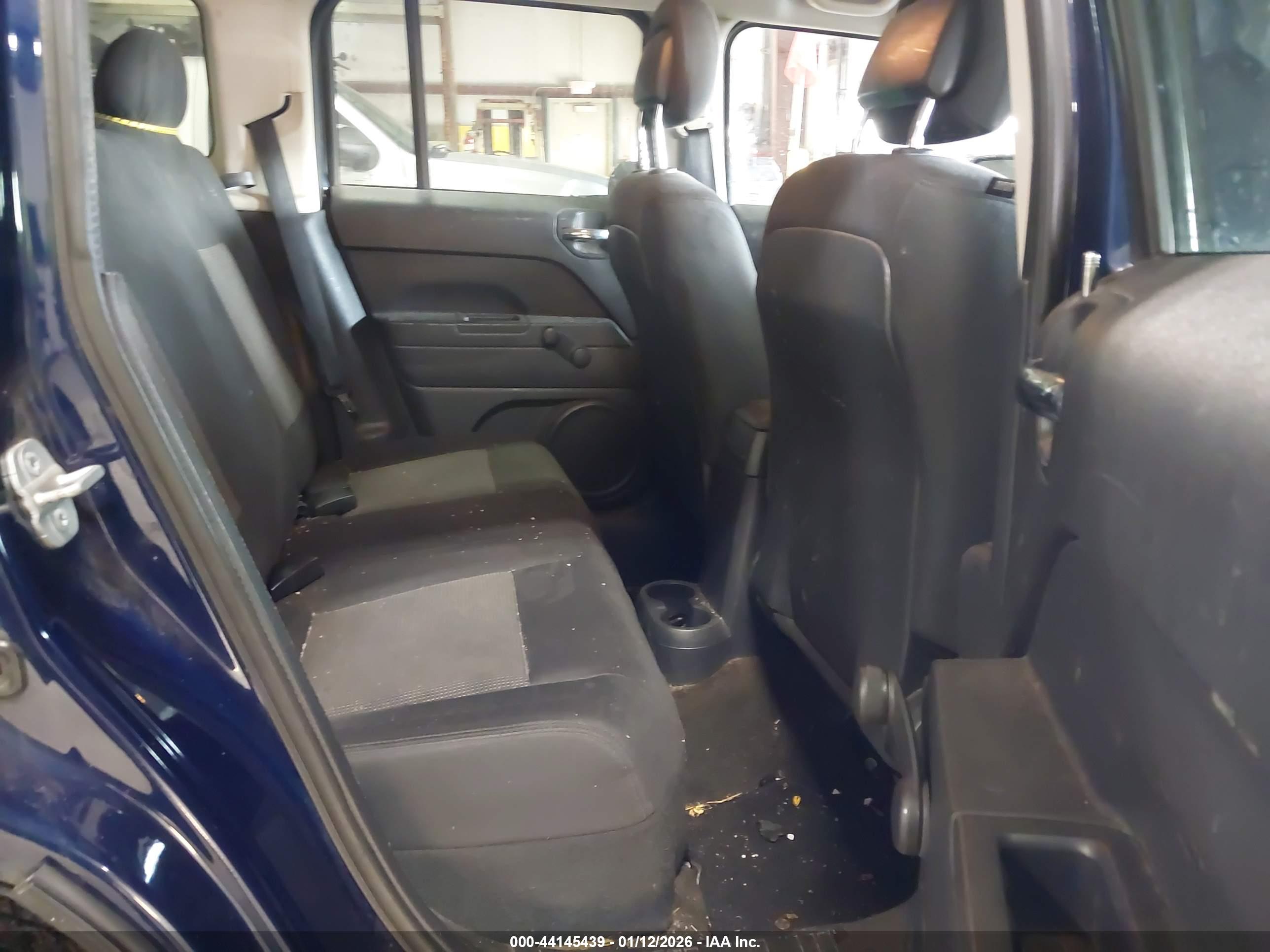 JEEP PATRIOT image 8
