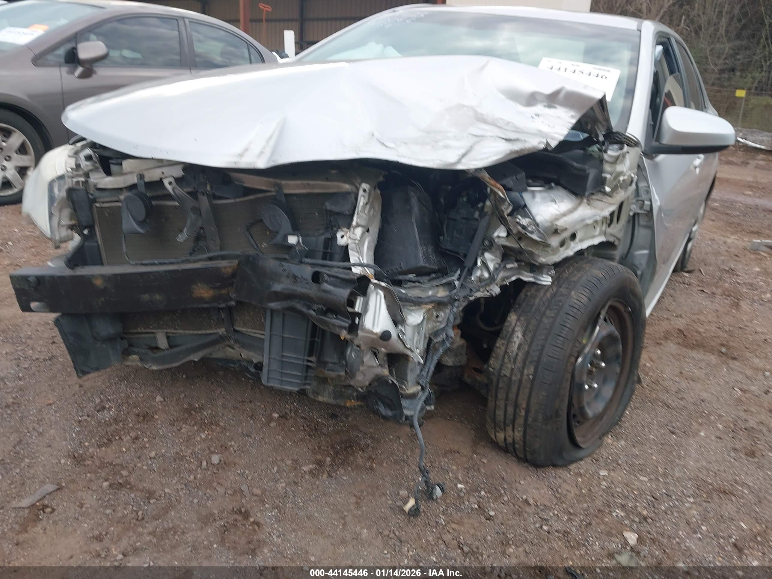 TOYOTA CAMRY image 6