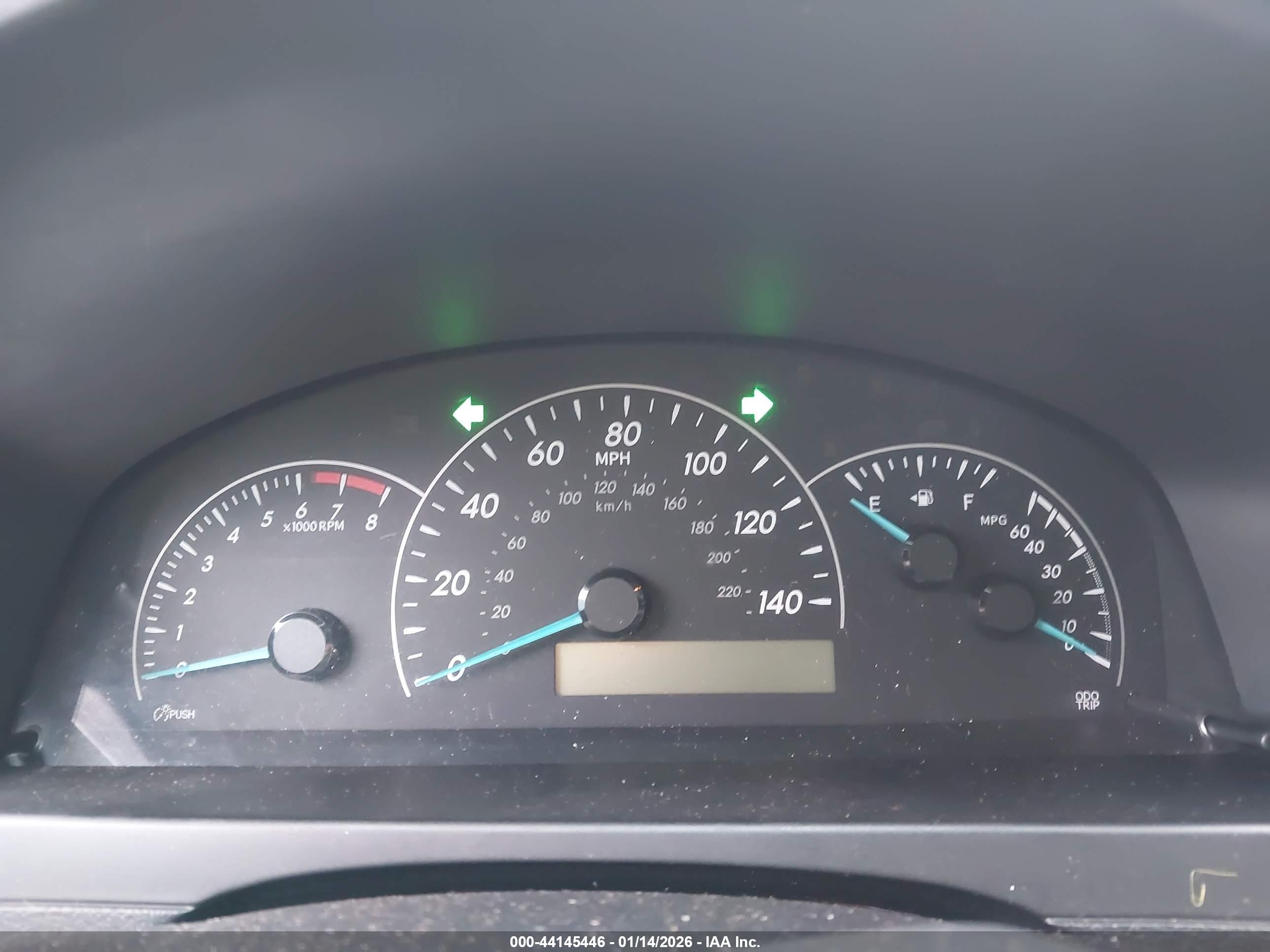 TOYOTA CAMRY image 7