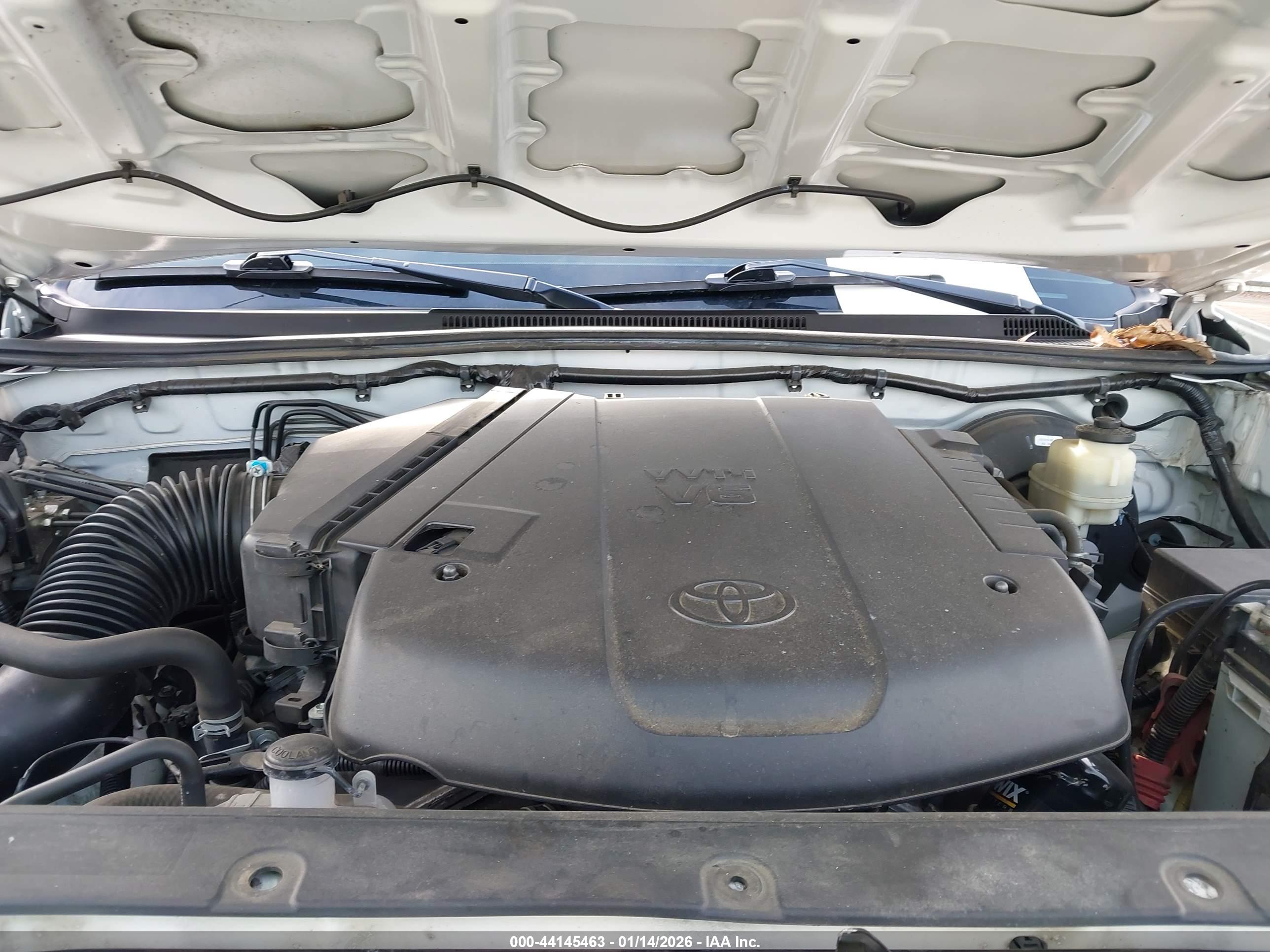 TOYOTA TACOMA image 10