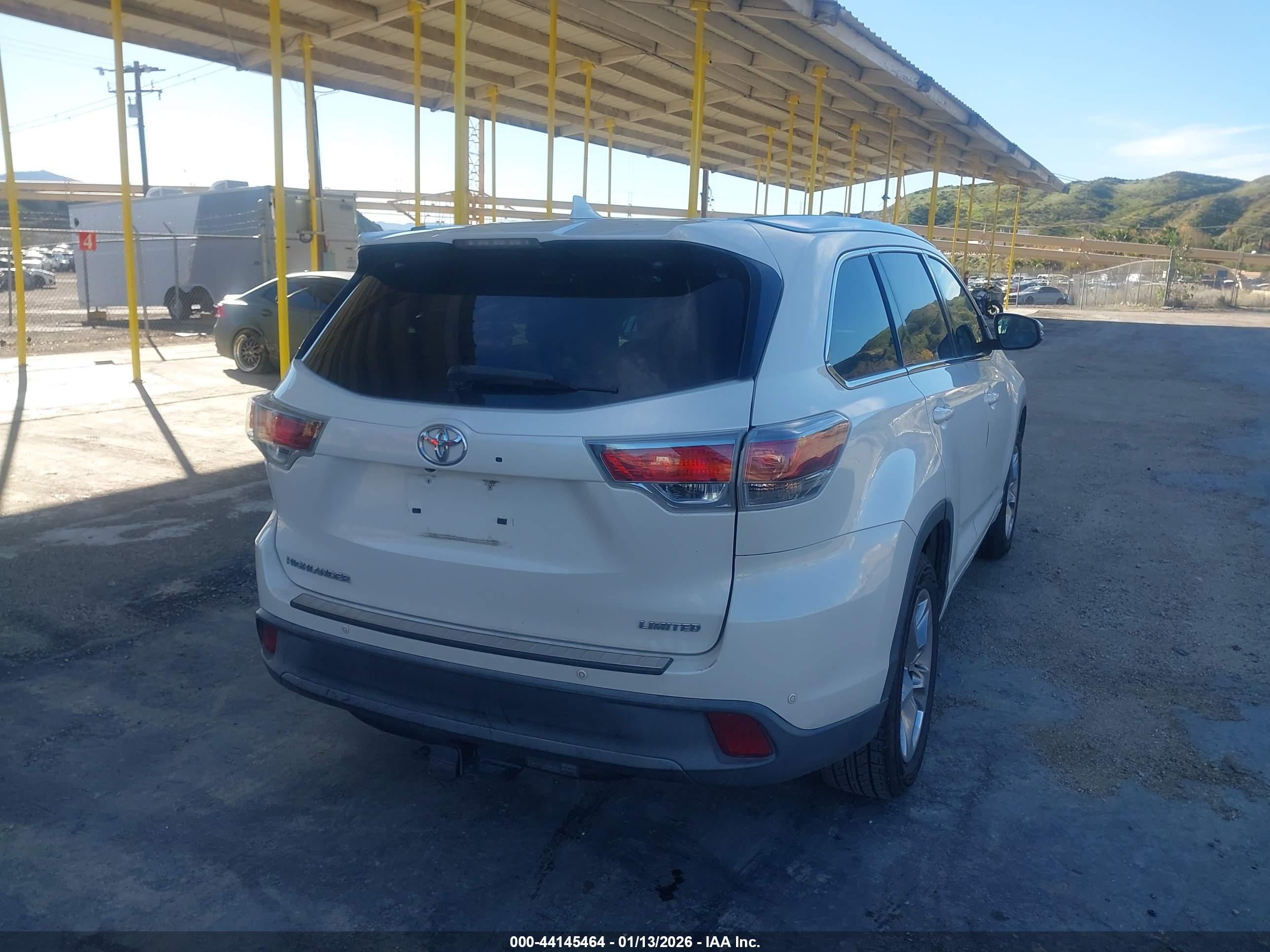 TOYOTA HIGHLANDER image 4