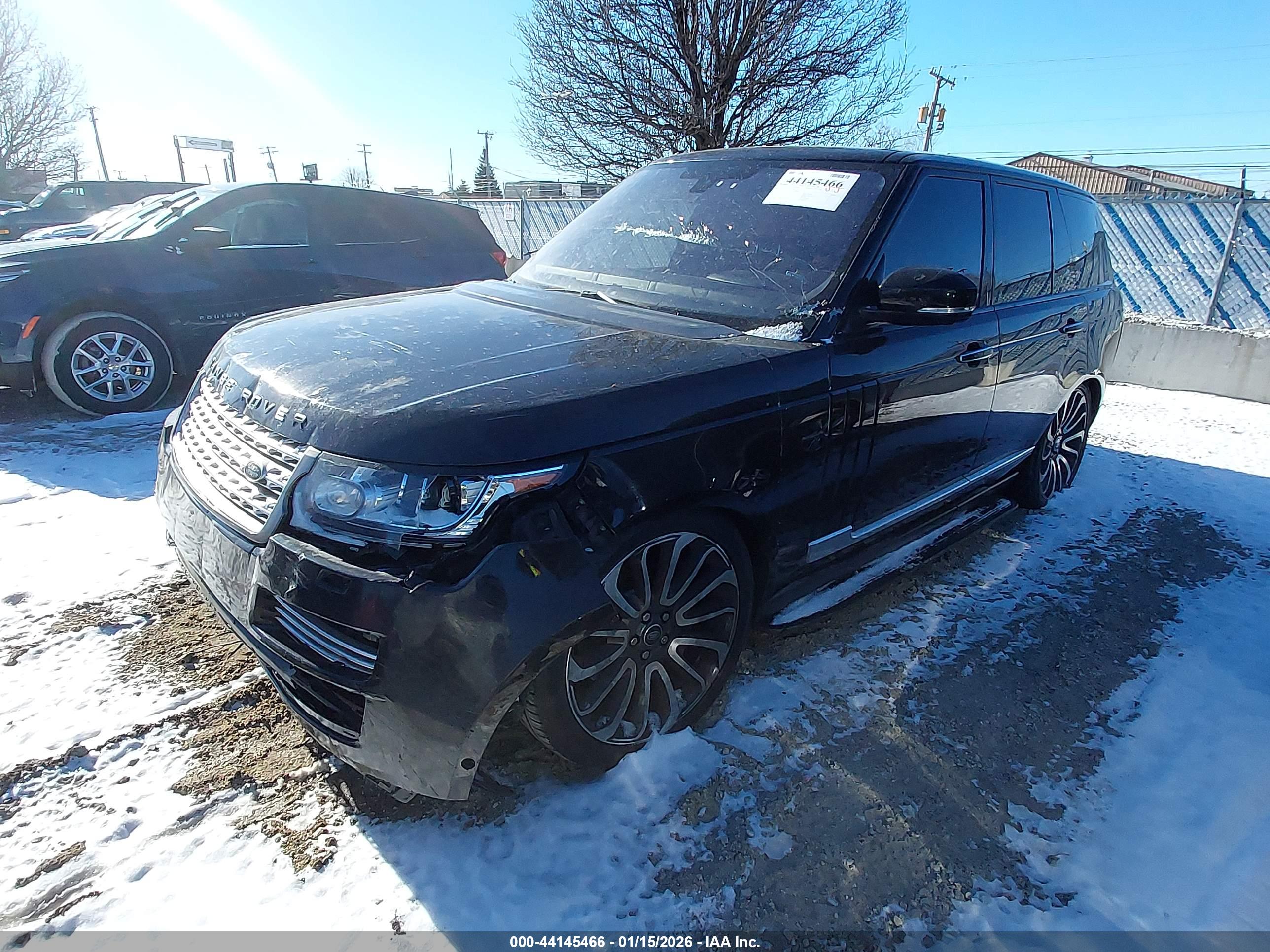 LAND ROVER image 2