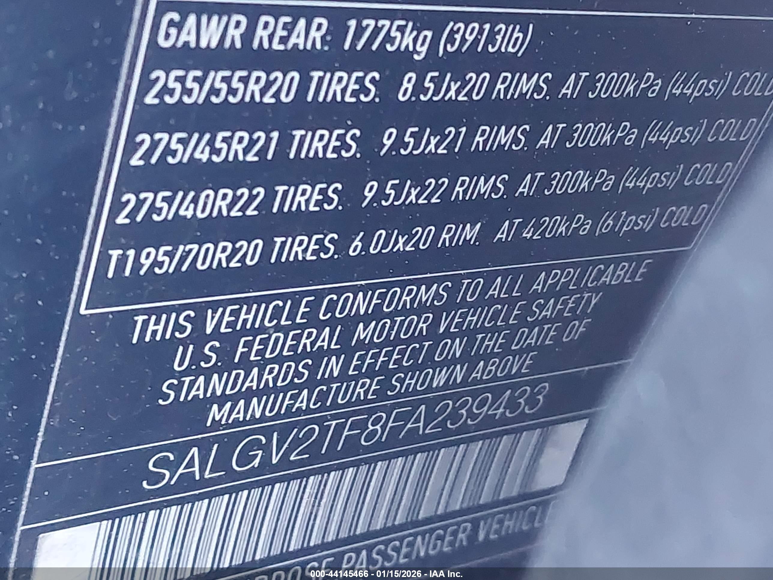 LAND ROVER image 9