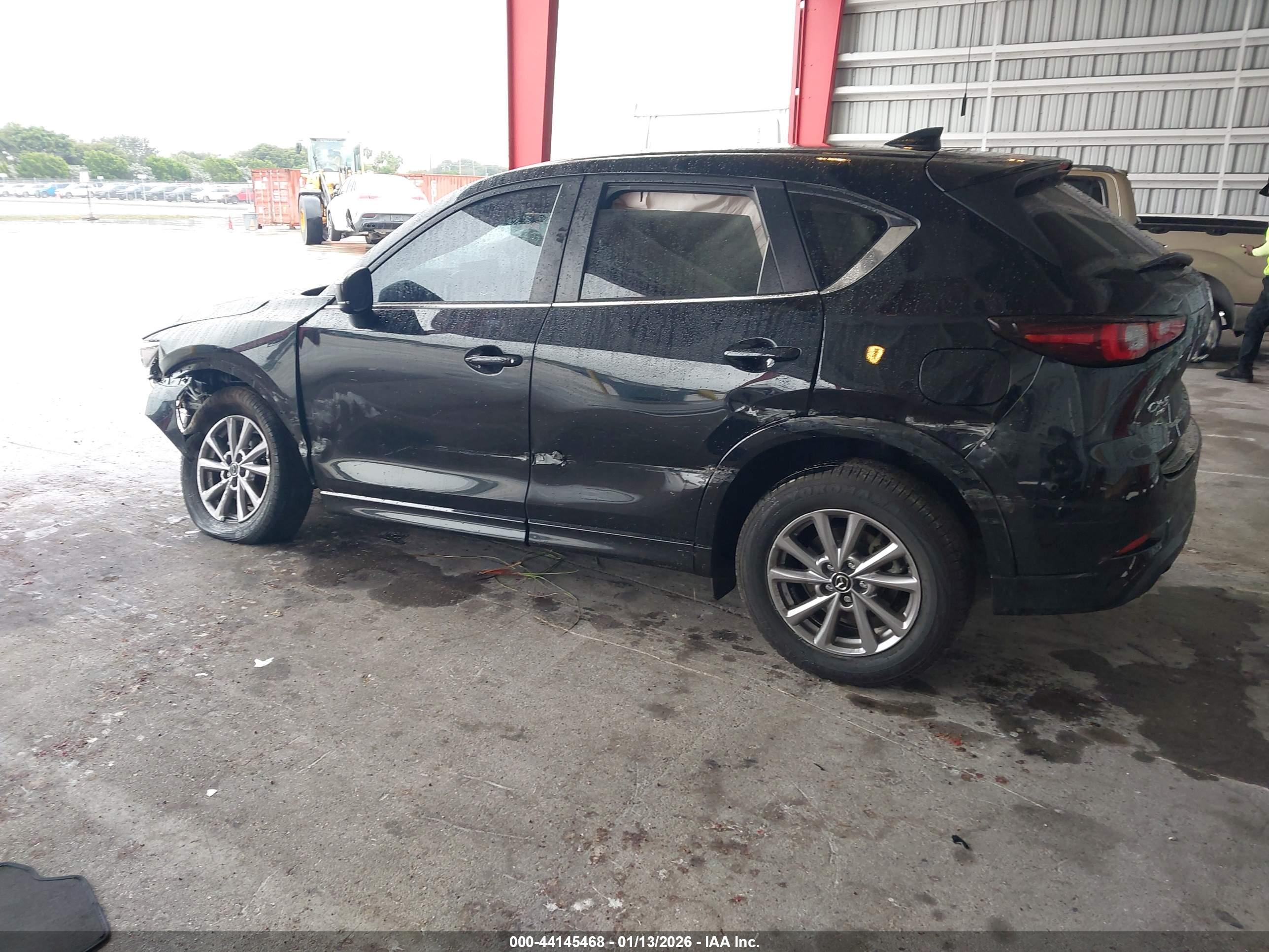 MAZDA CX-5 image 3
