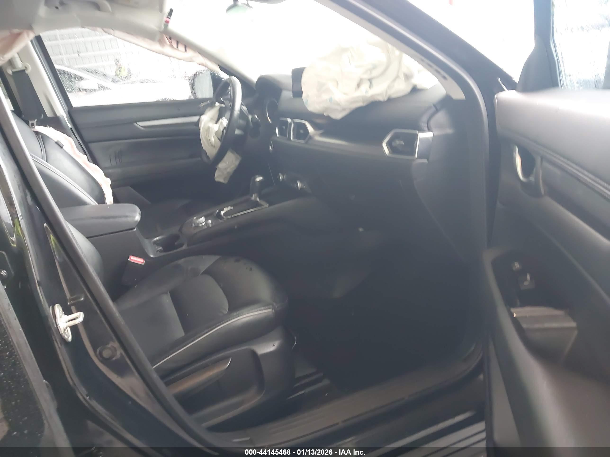 MAZDA CX-5 image 5