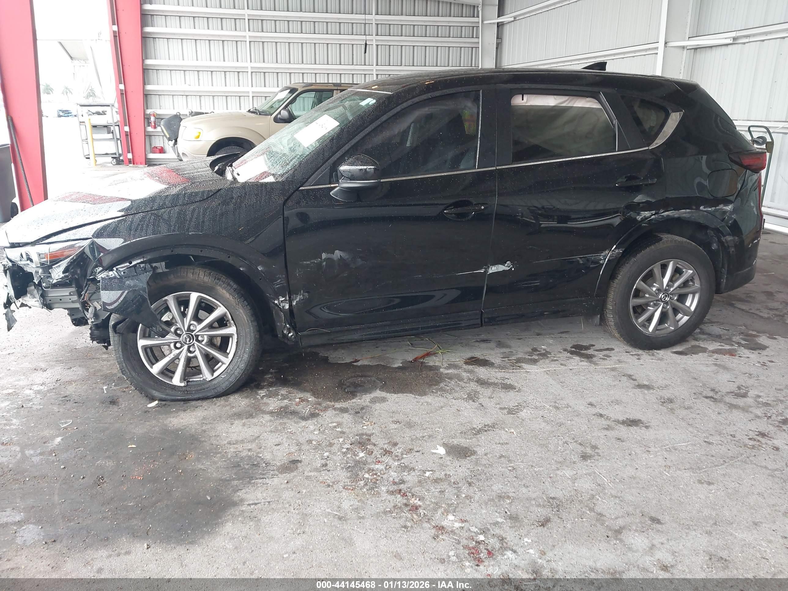 MAZDA CX-5 image 6