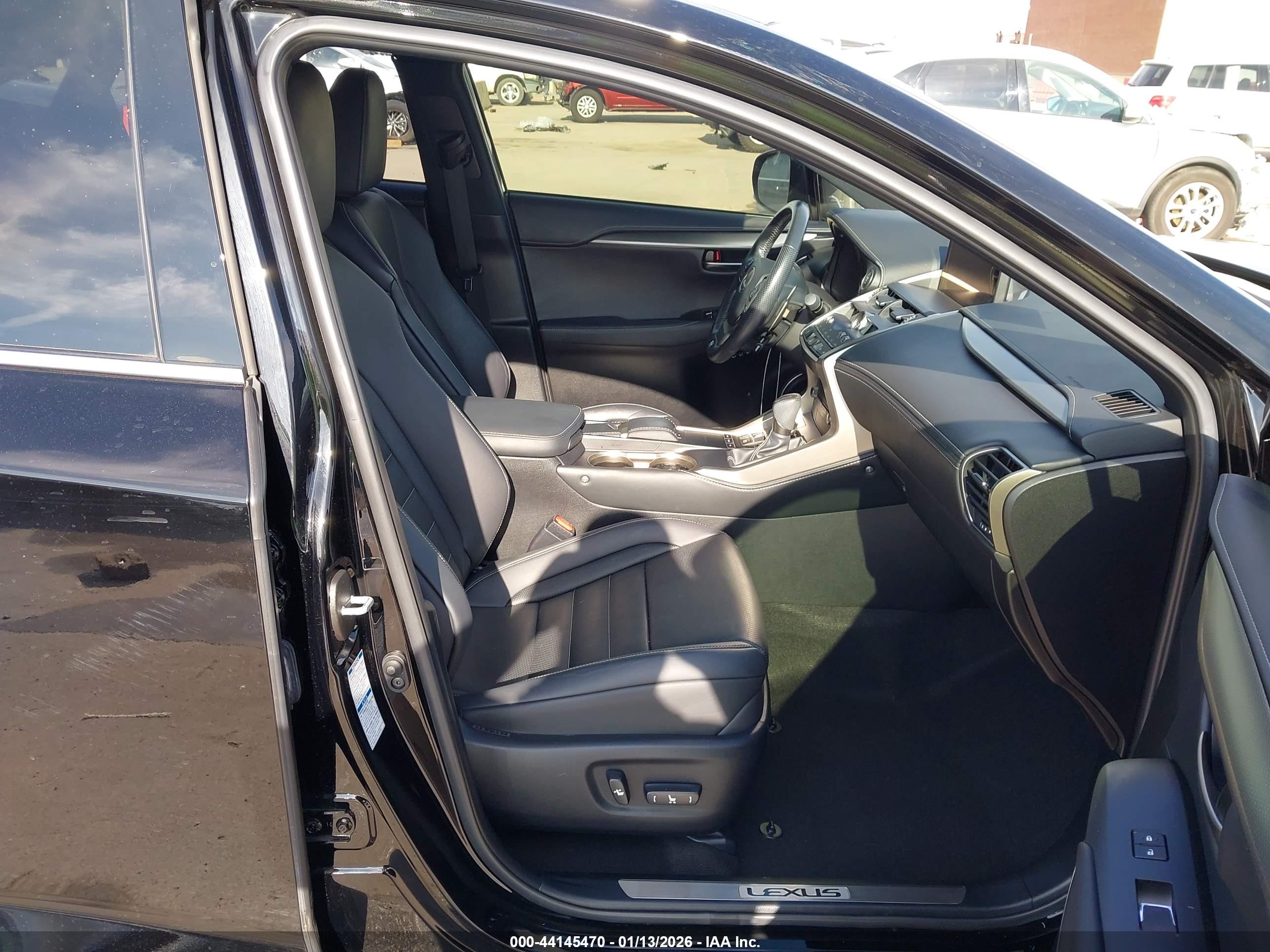 LEXUS NX image 5