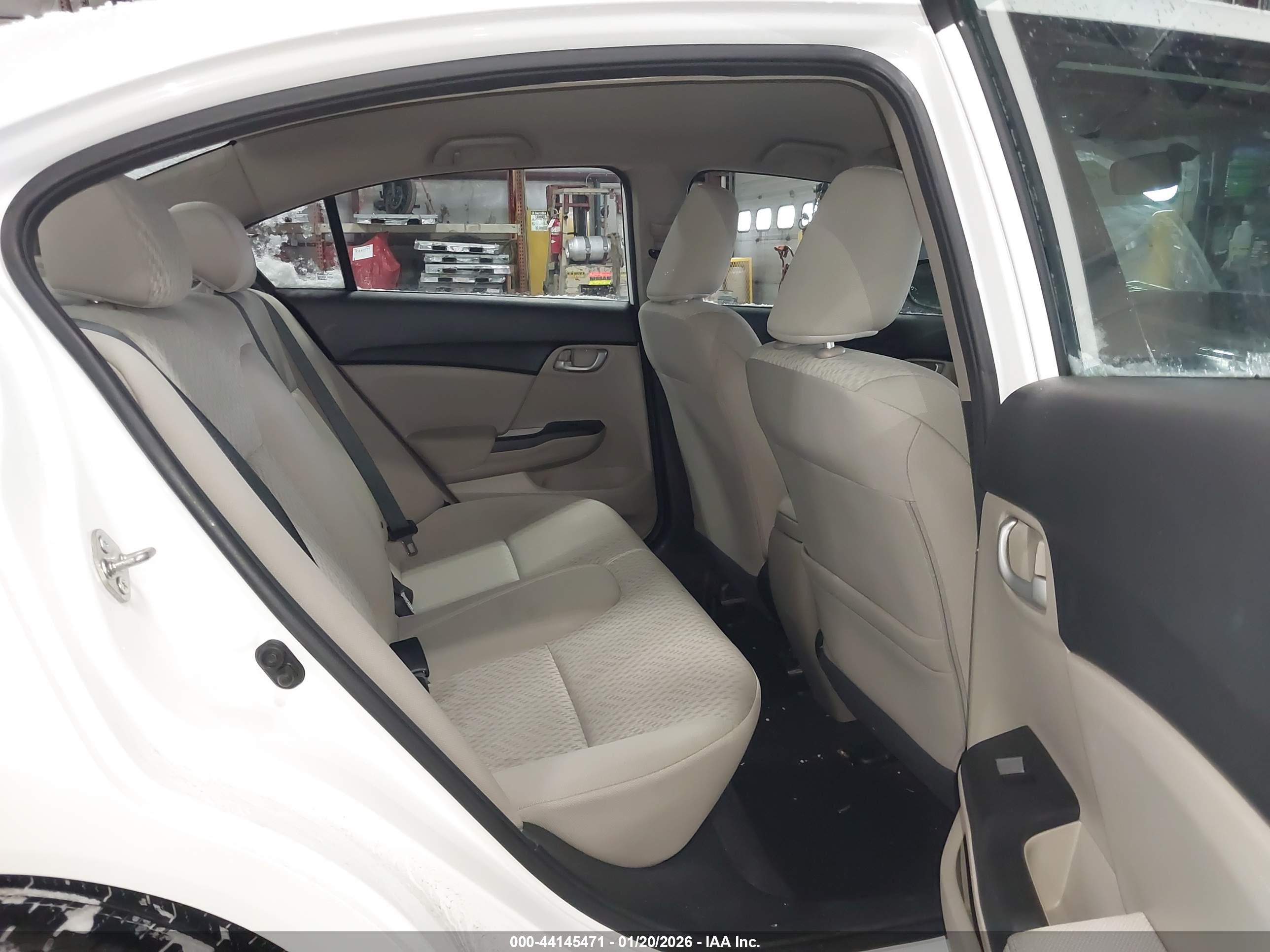HONDA CIVIC image 8