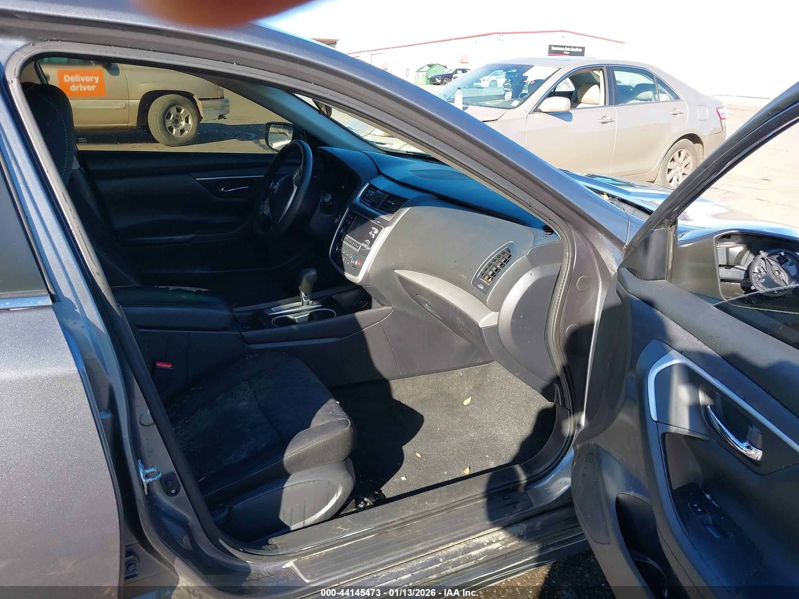 NISSAN ALTIMA image 5