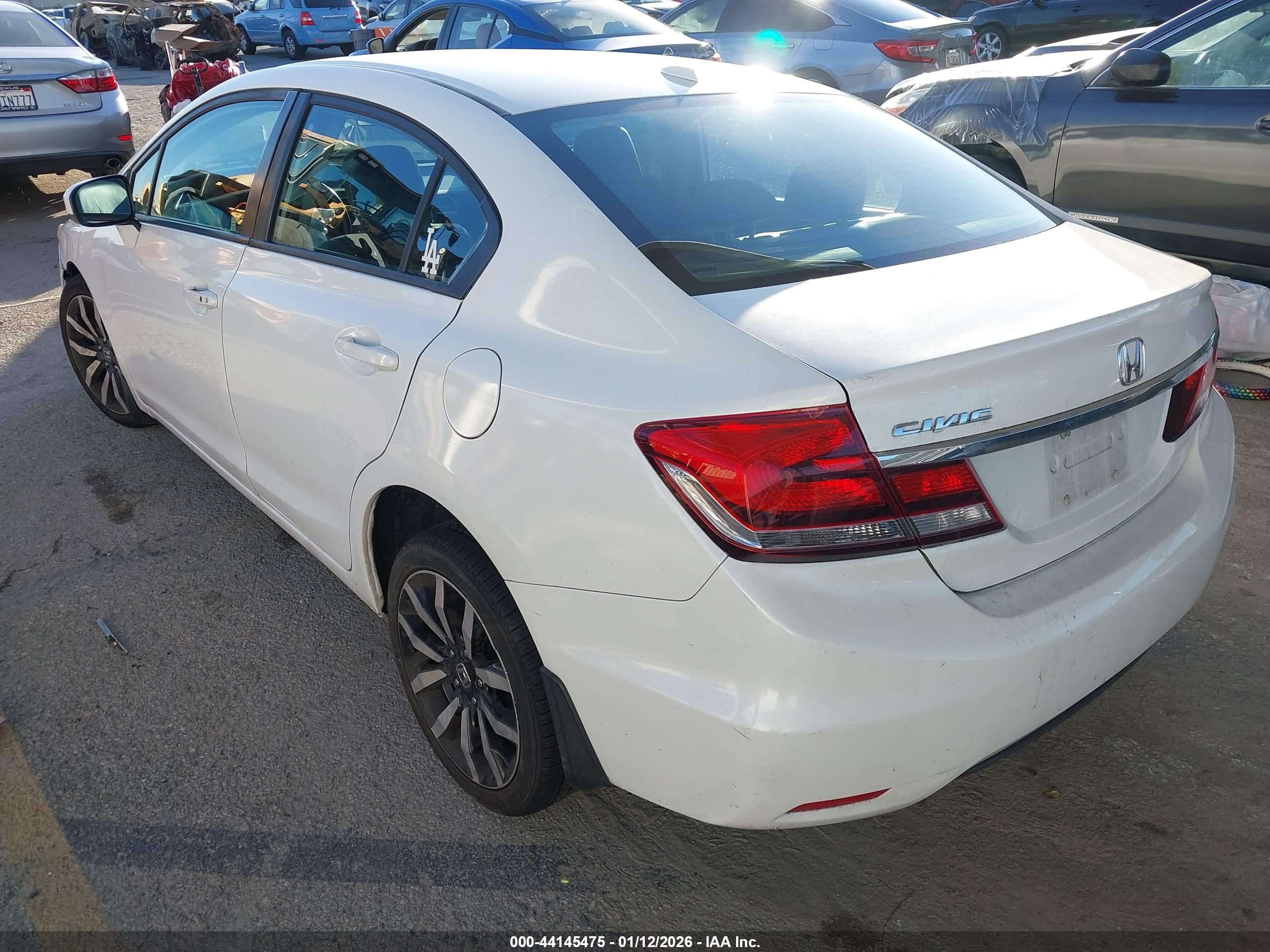 HONDA CIVIC image 3