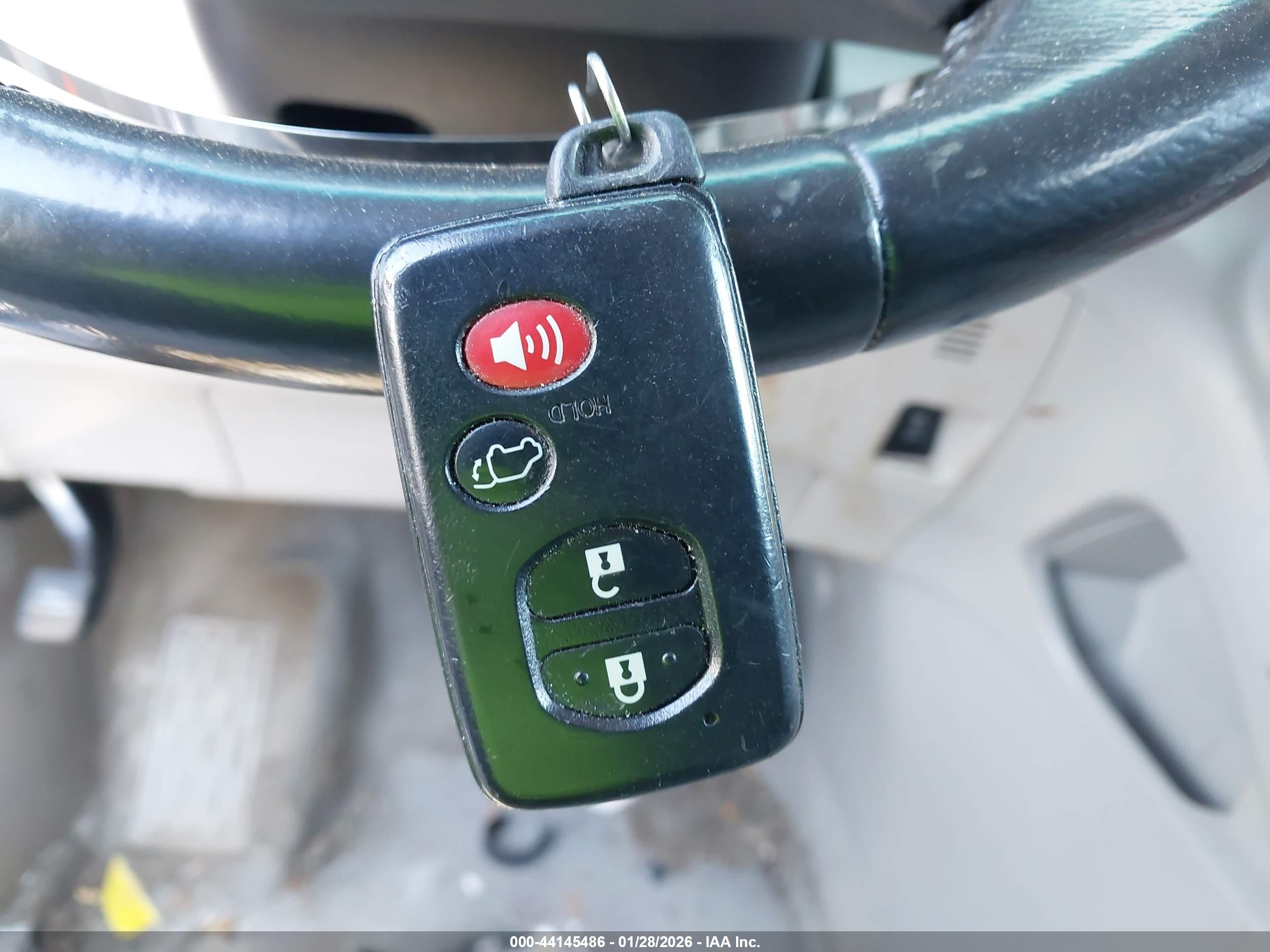 TOYOTA HIGHLANDER image 11