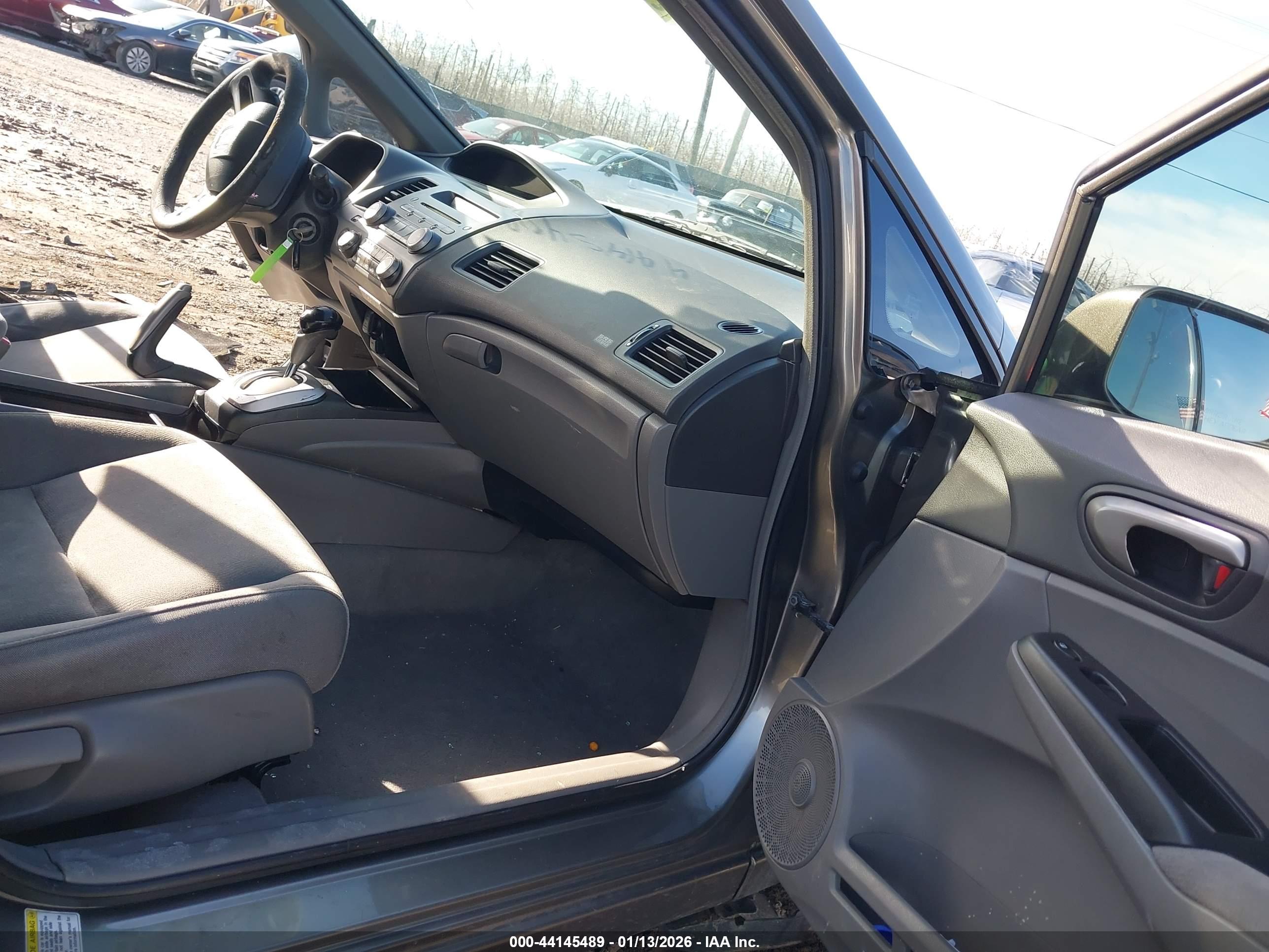 HONDA CIVIC image 5