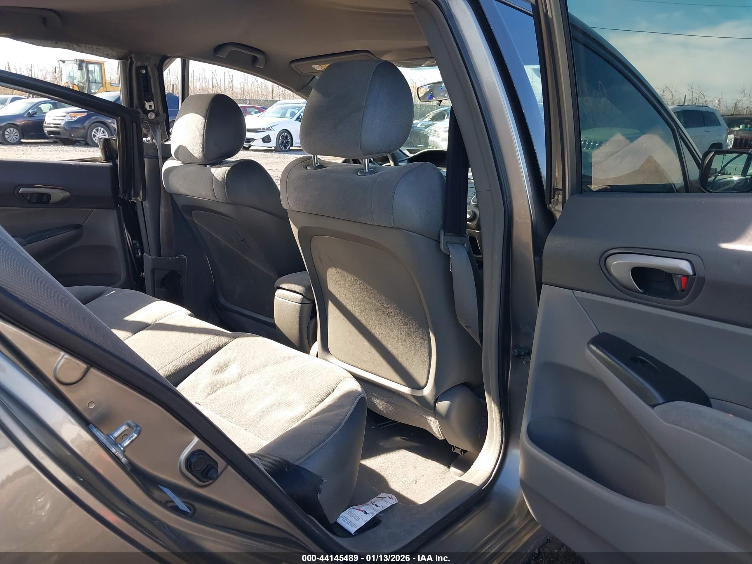 HONDA CIVIC image 8