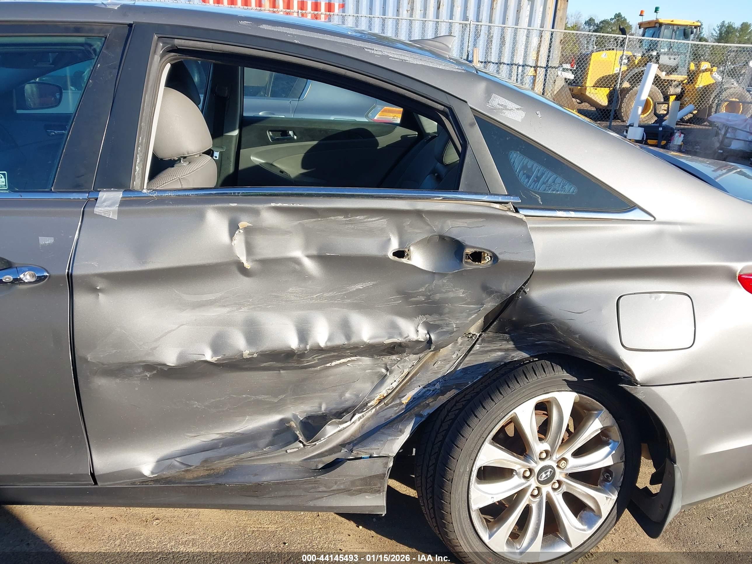 HYUNDAI SONATA image 6