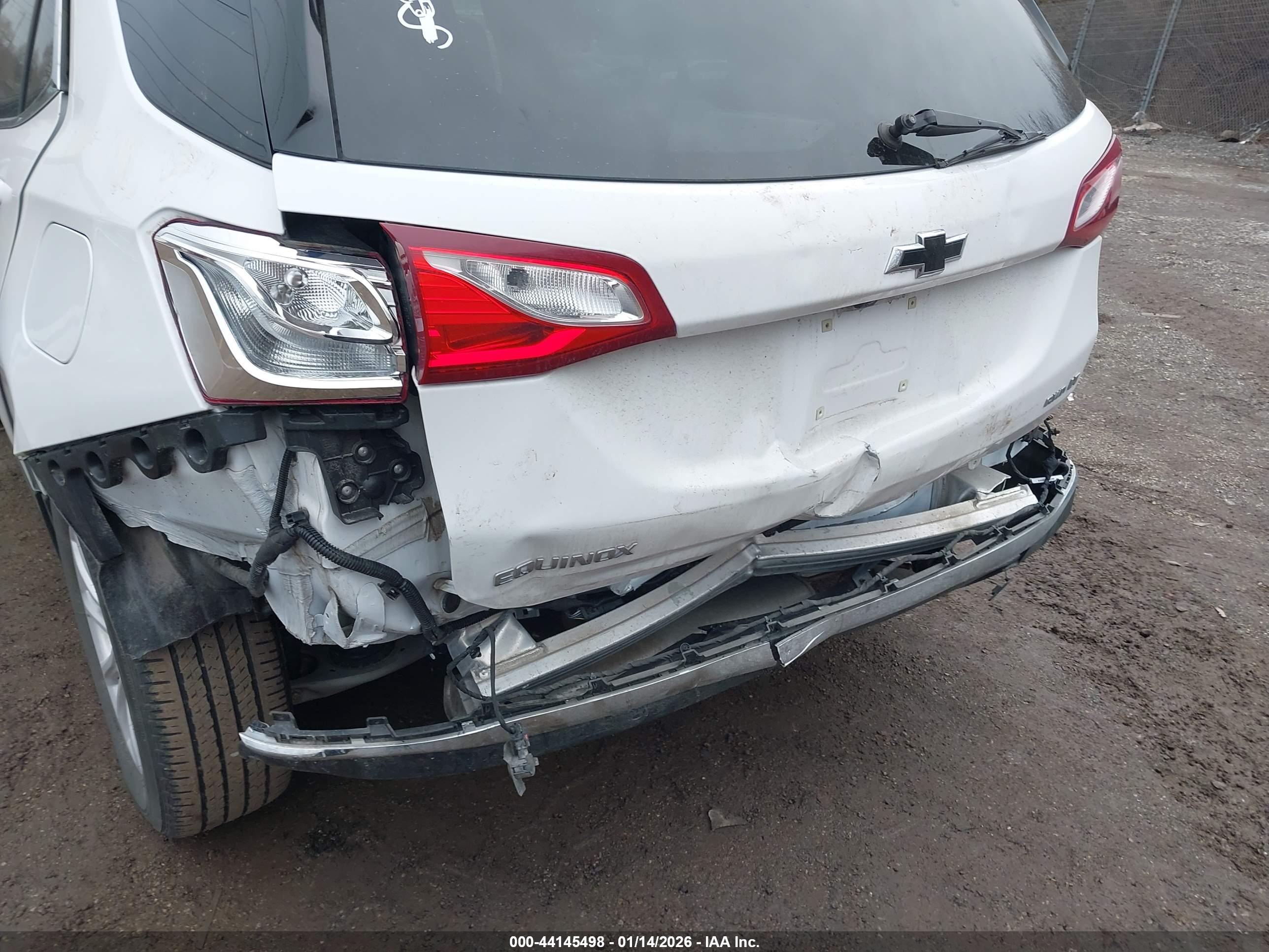 CHEVROLET EQUINOX image 6