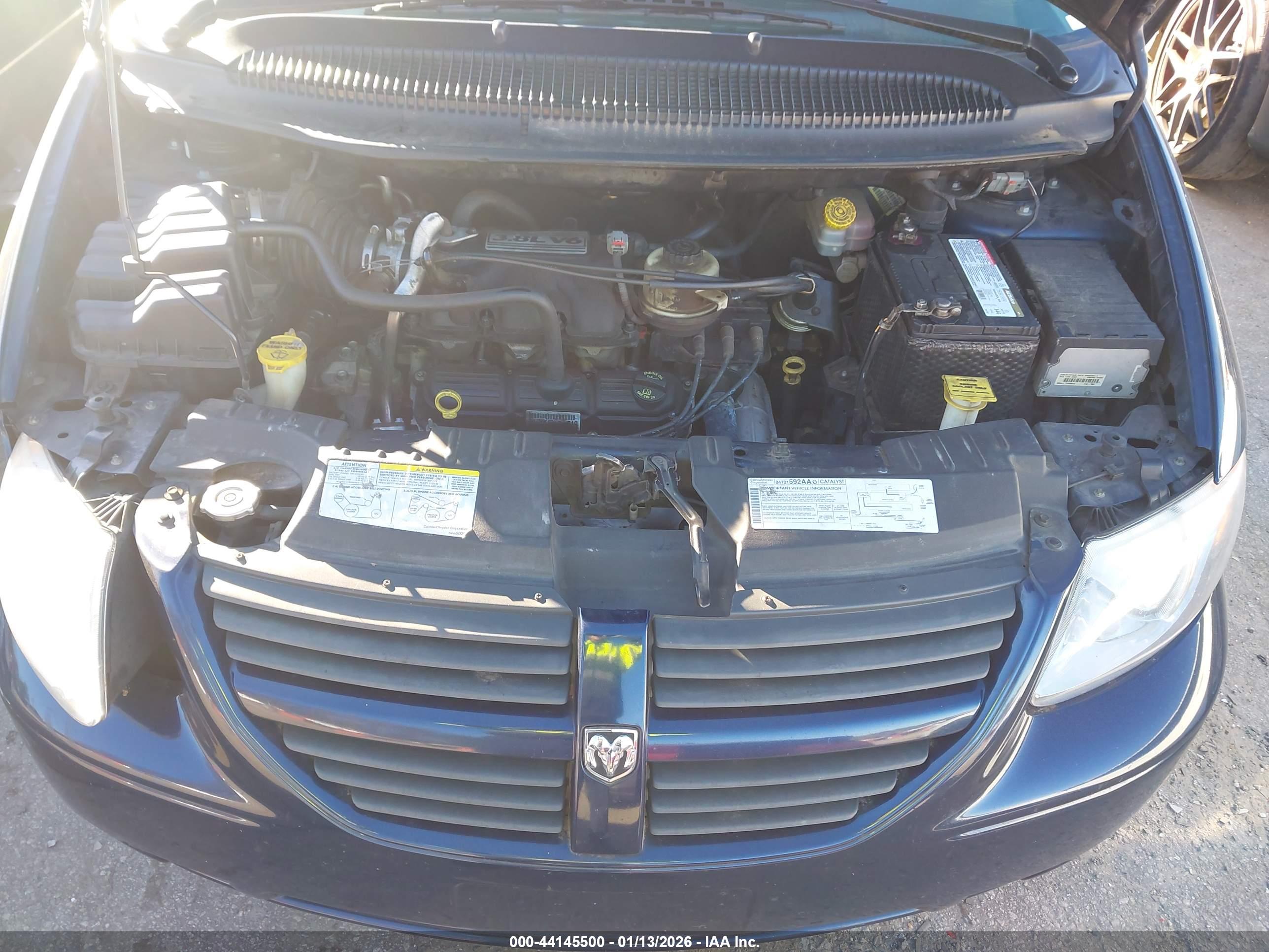 DODGE GRAND image 10