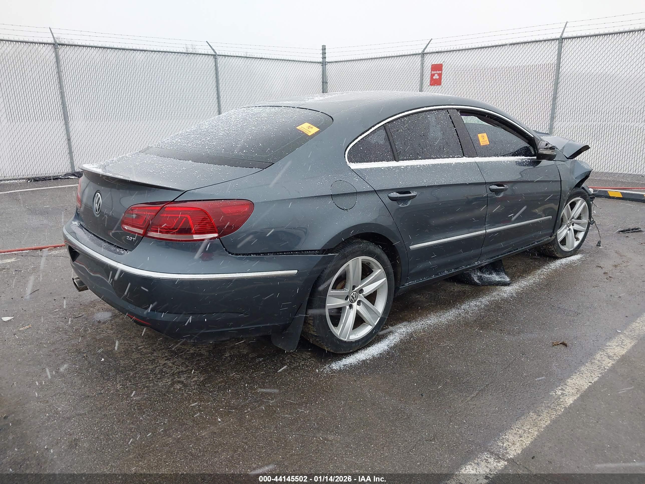 VOLKSWAGEN CC image 4