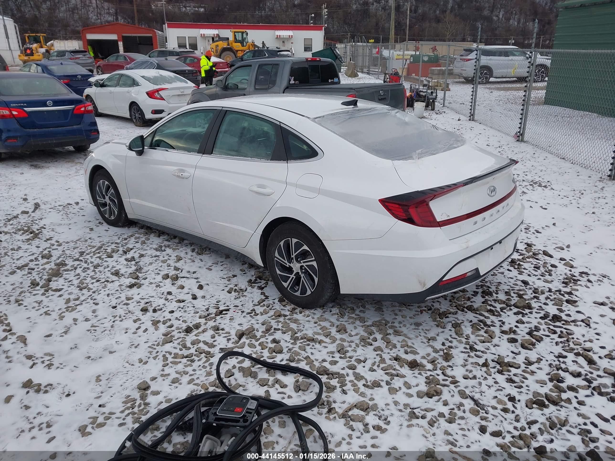 HYUNDAI SONATA image 3