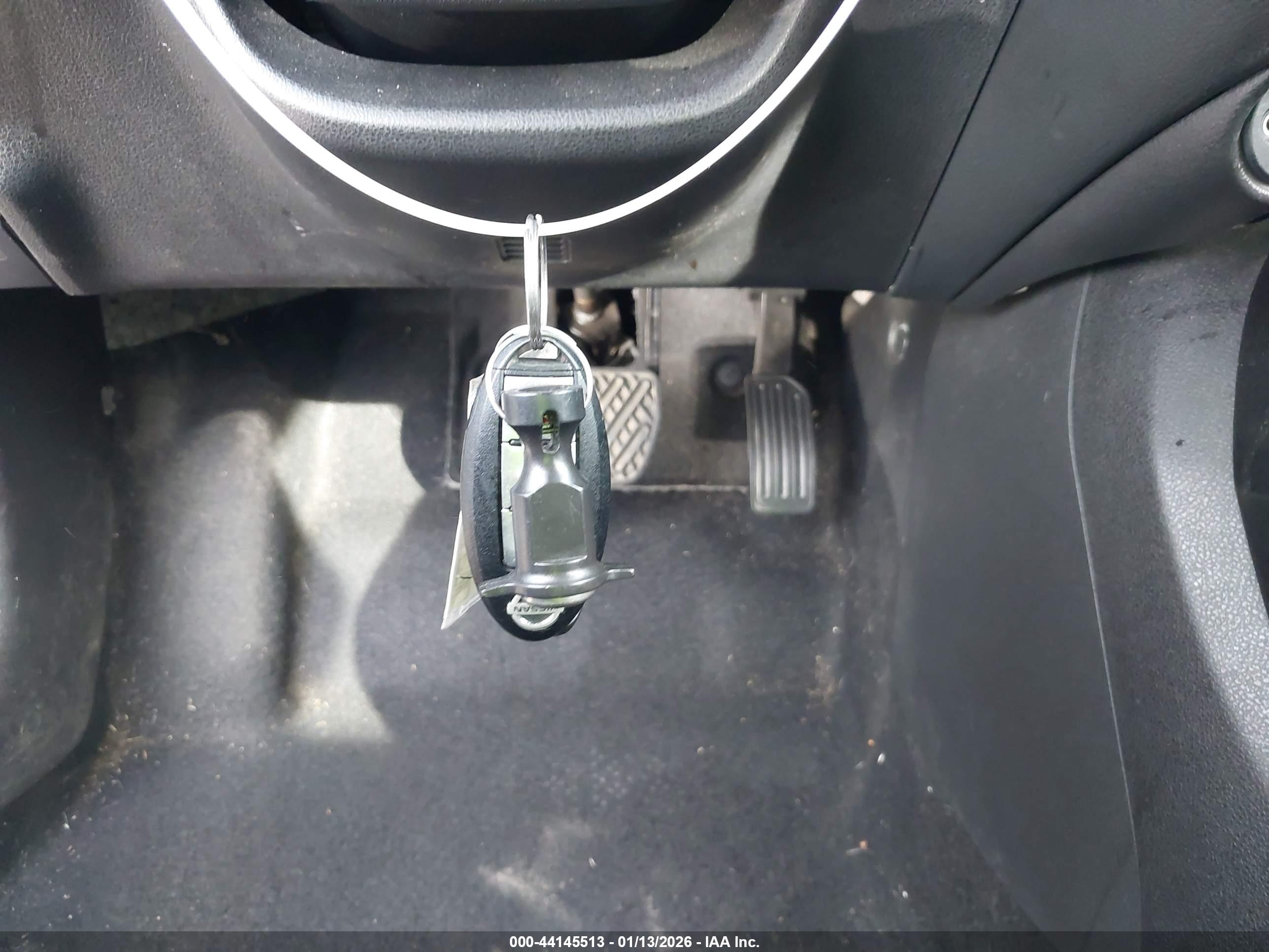 NISSAN JUKE image 11