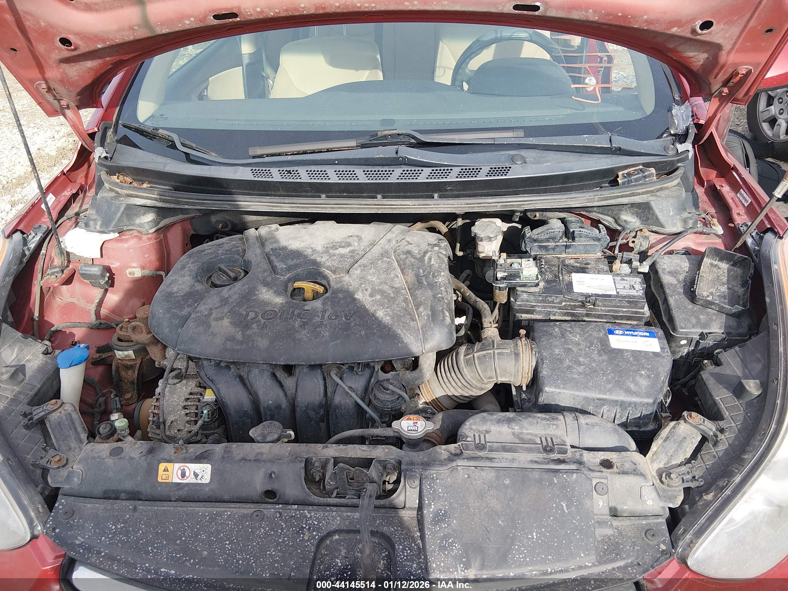 HYUNDAI ELANTRA image 10