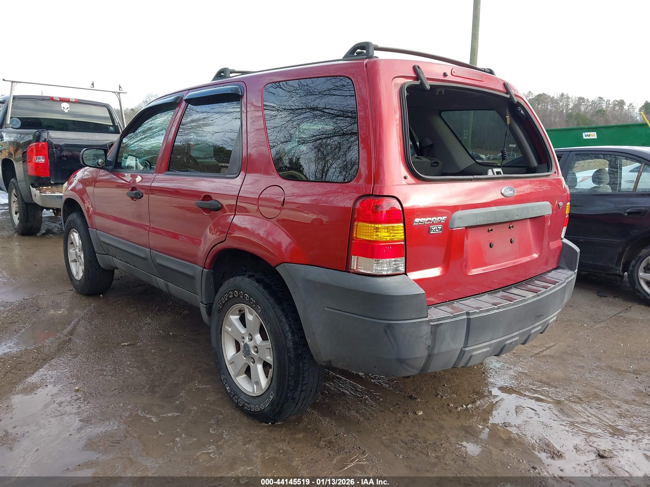 FORD ESCAPE image 3