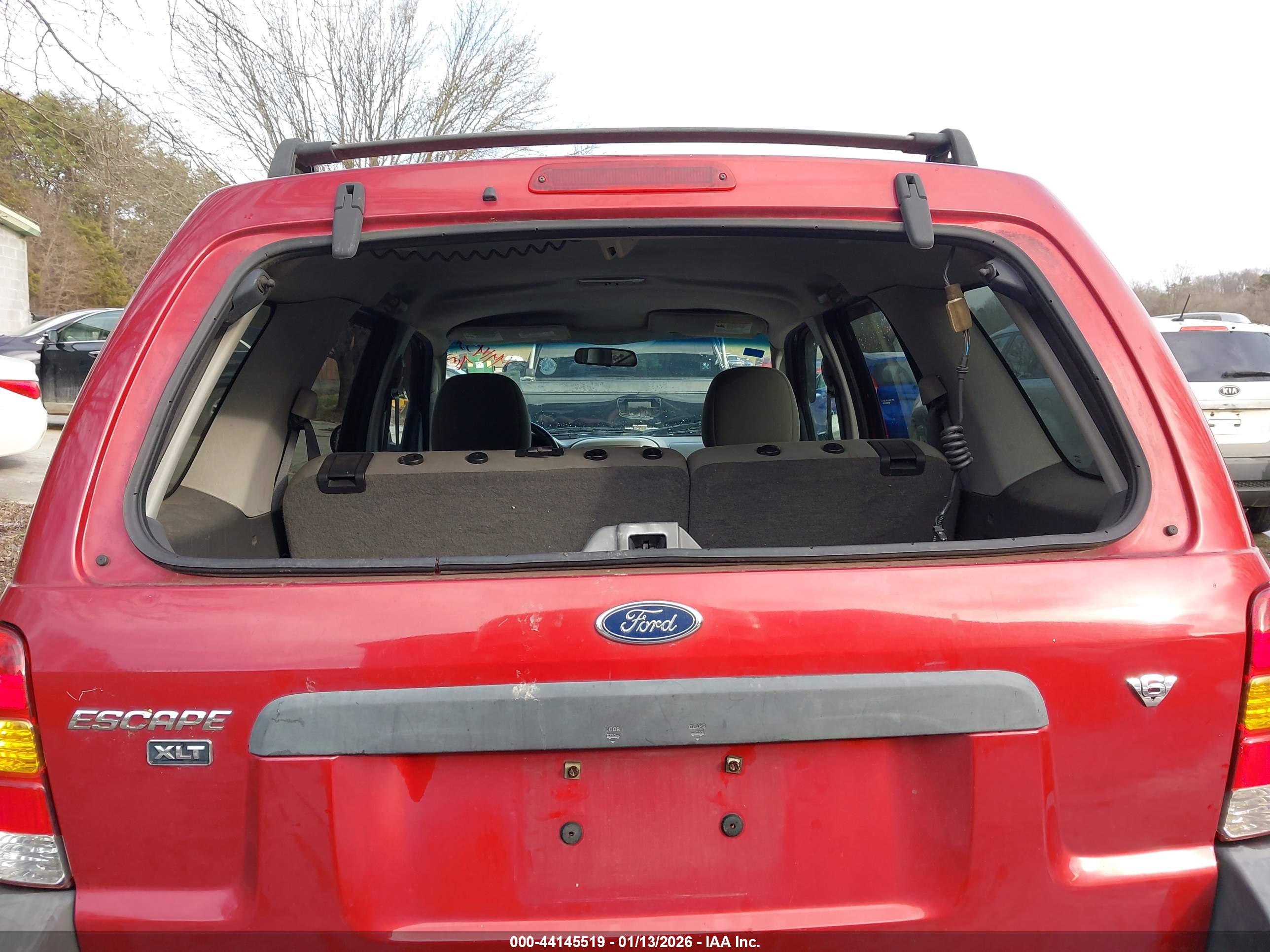 FORD ESCAPE image 6