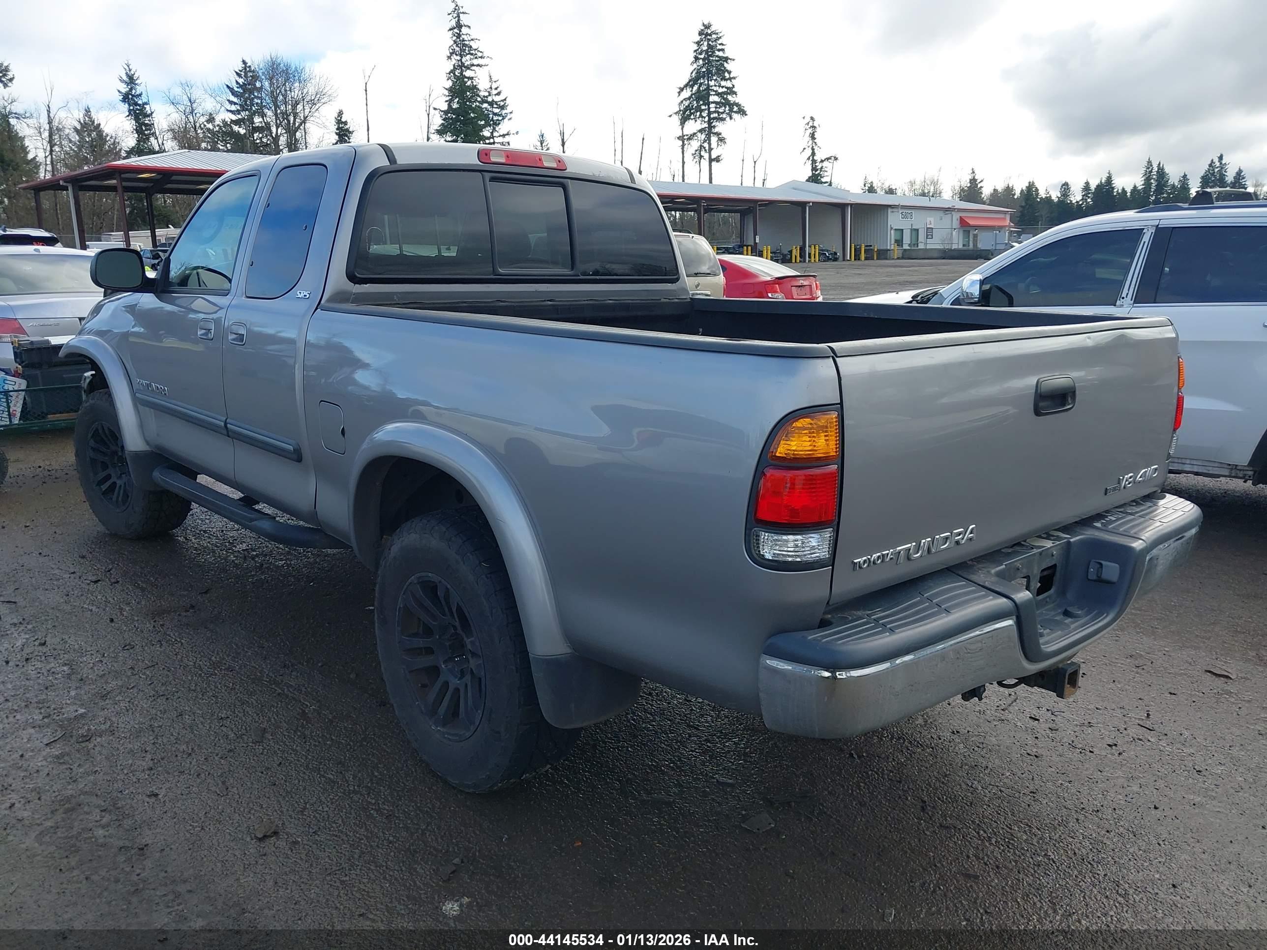 TOYOTA TUNDRA image 3