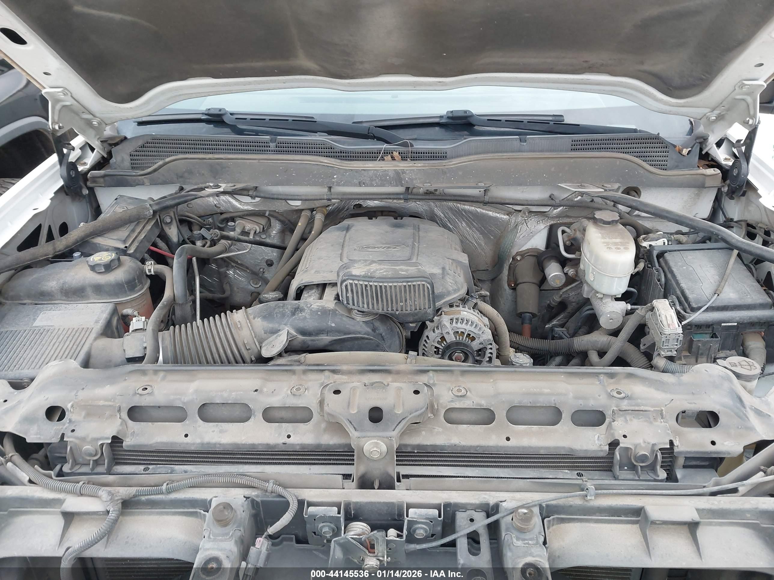 CHEVROLET SILVERADO image 10