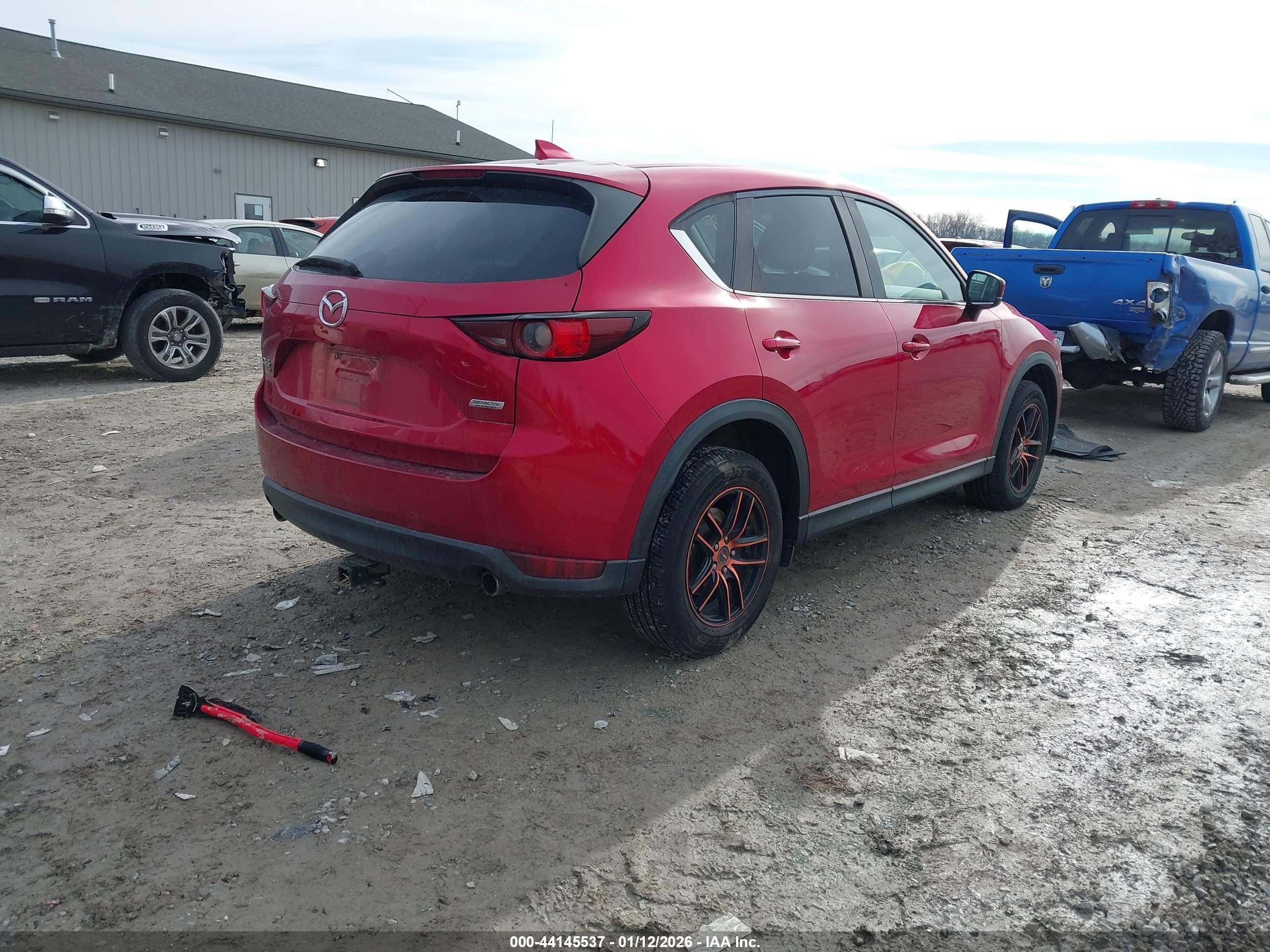 MAZDA CX-5 image 4