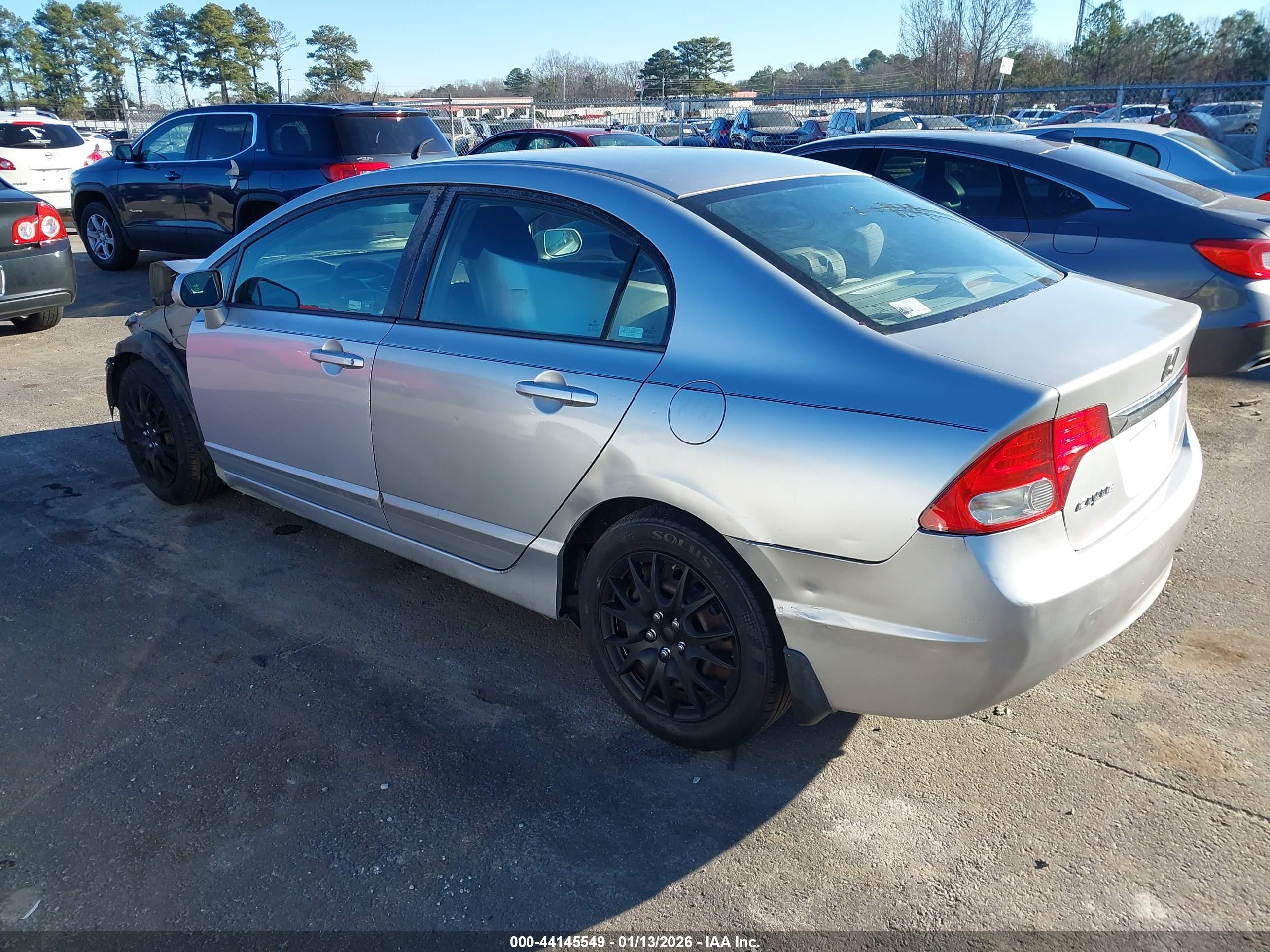 HONDA CIVIC image 3