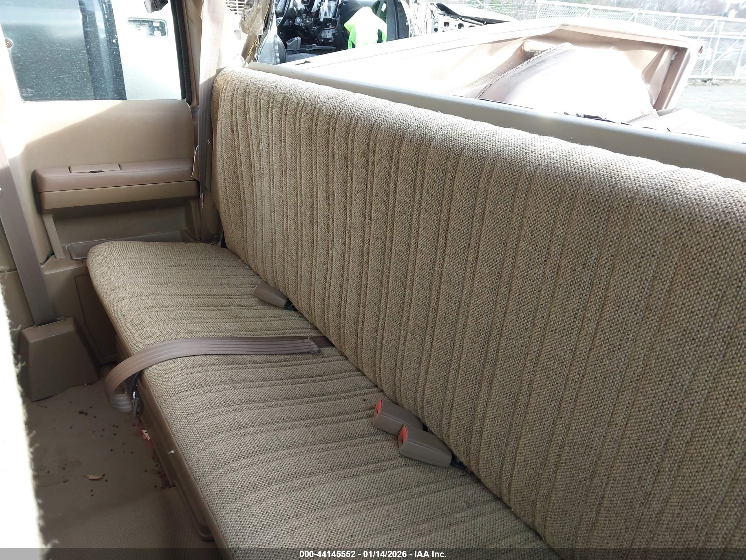 GMC SIERRA image 8