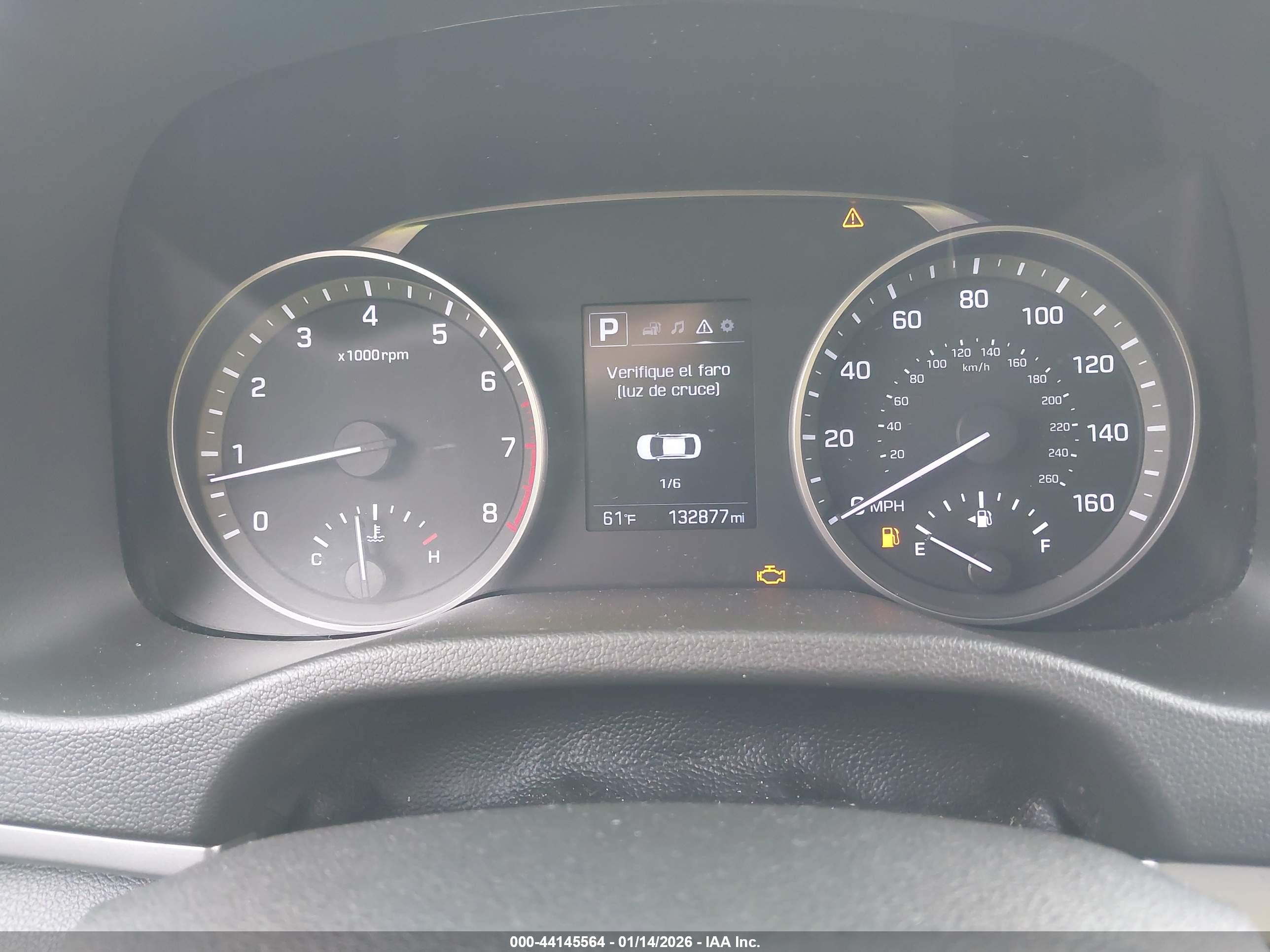 HYUNDAI ELANTRA image 7
