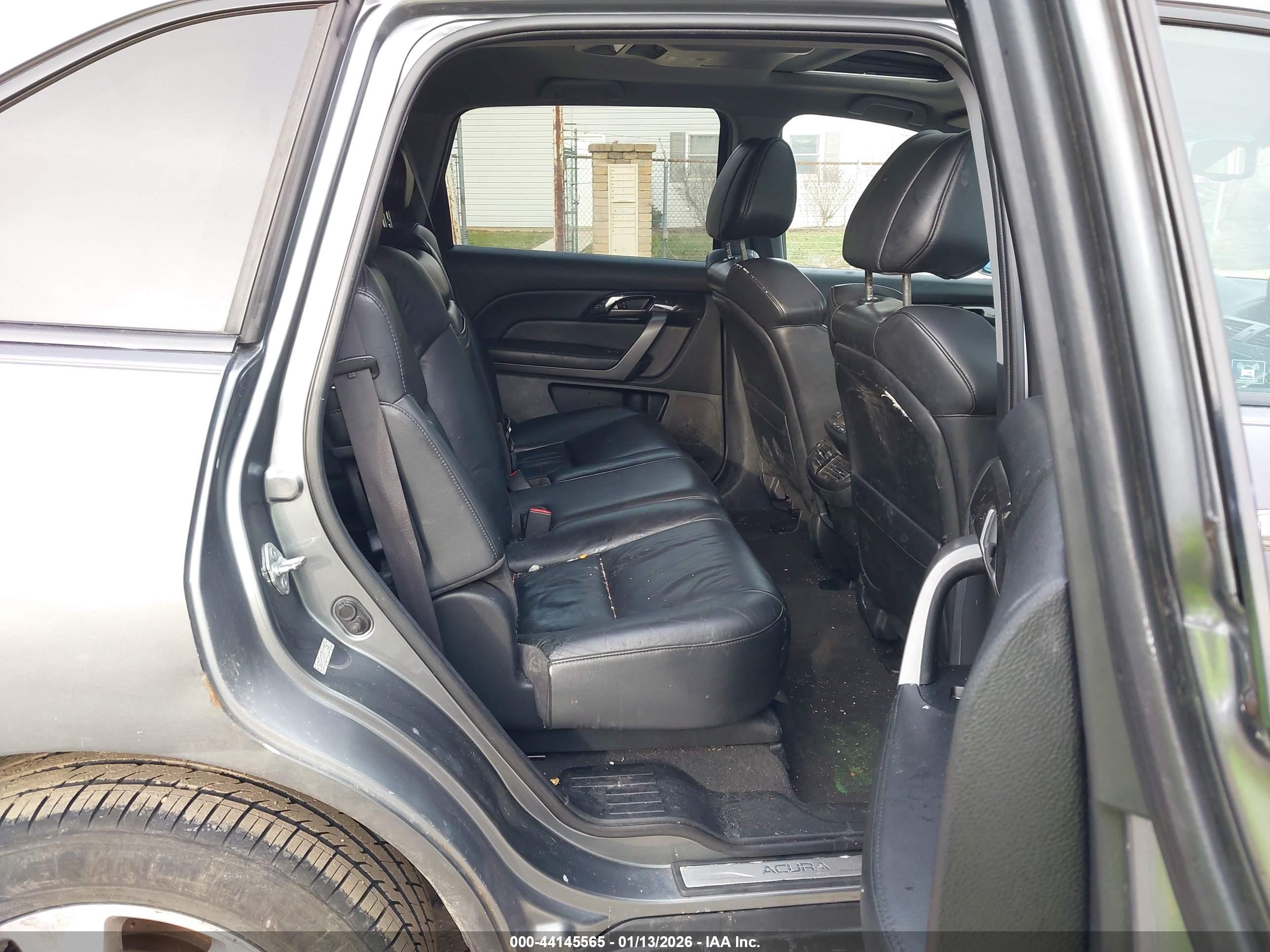 ACURA MDX image 8