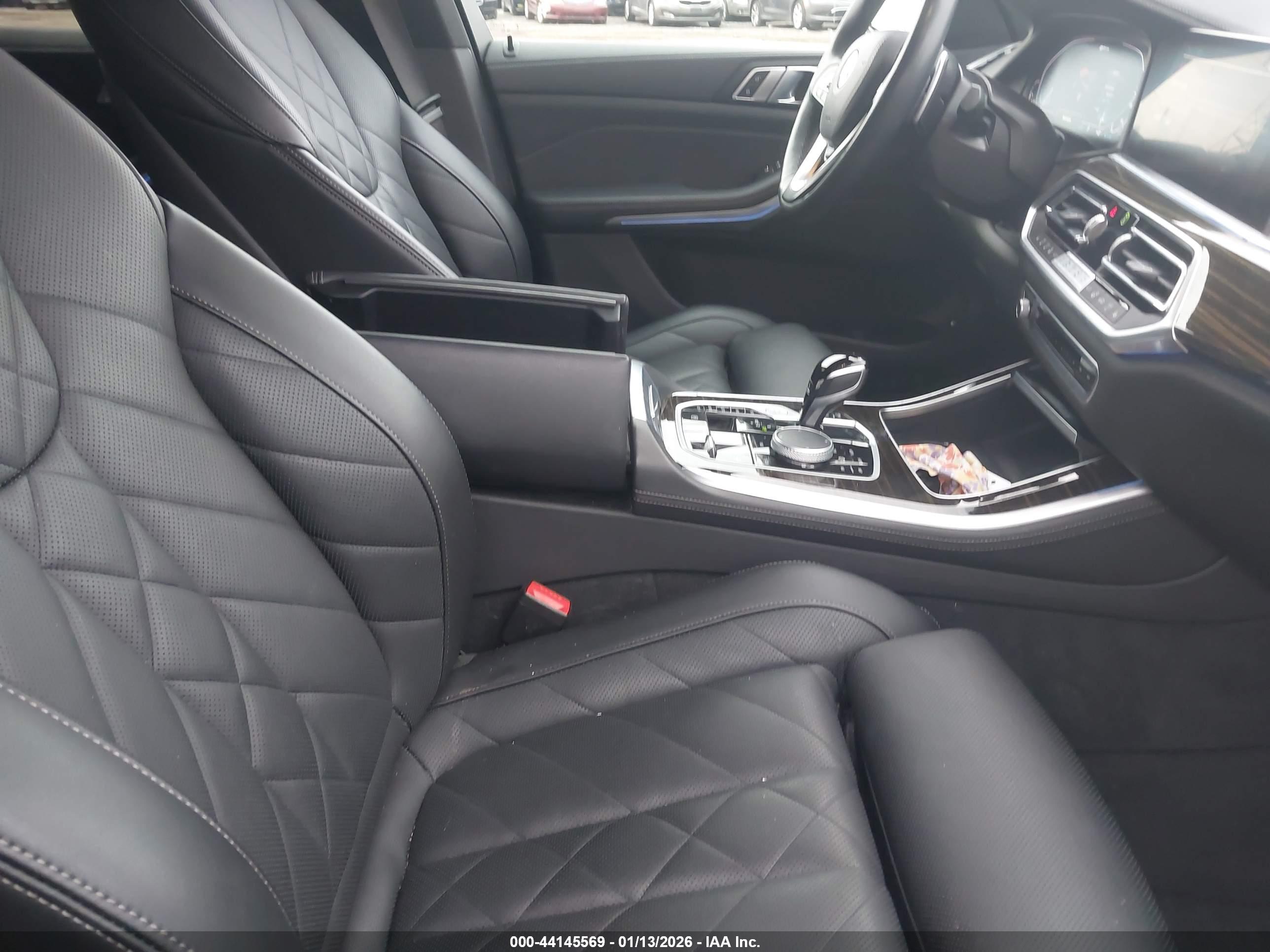 BMW X5 image 5