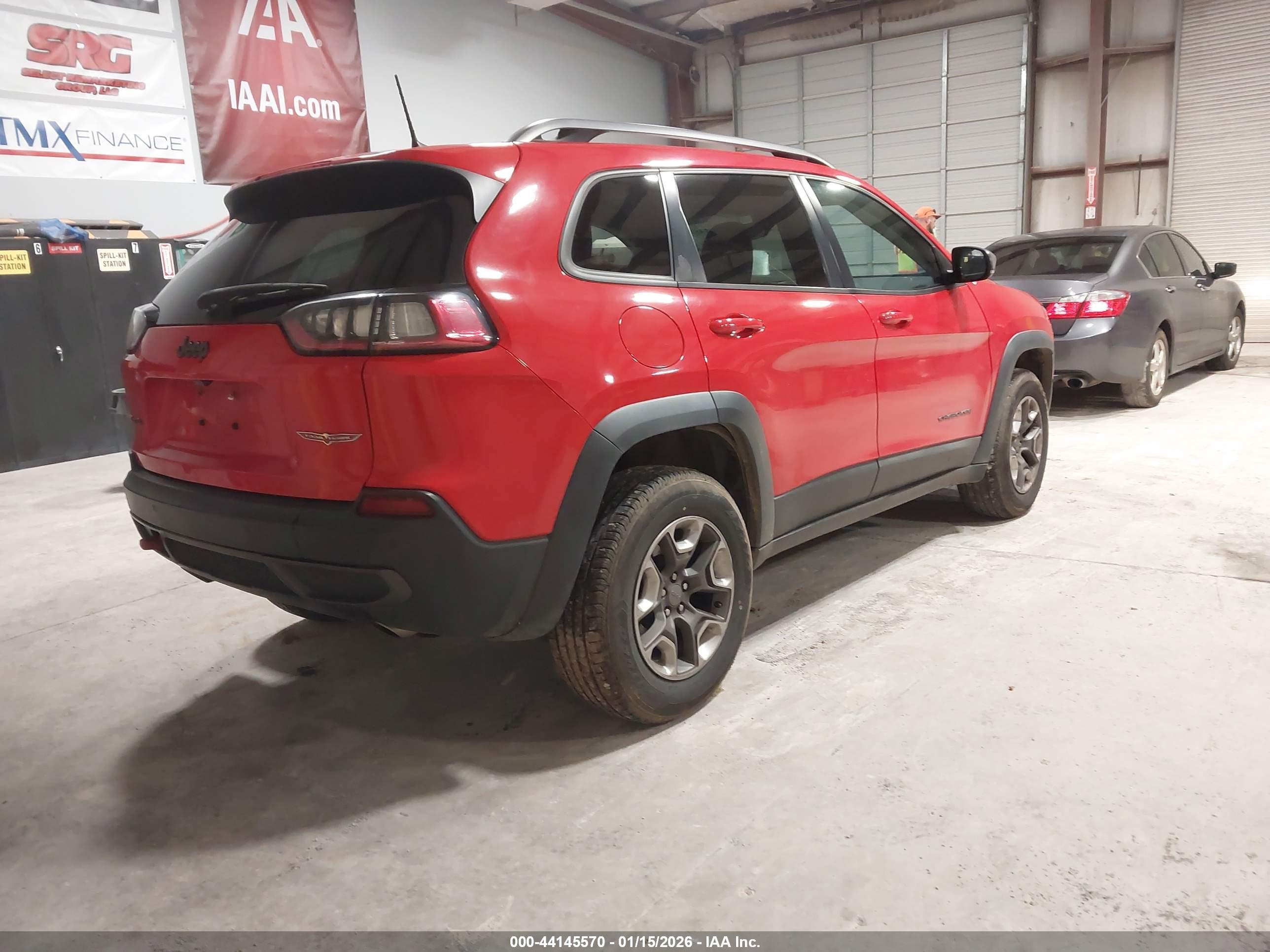 JEEP CHEROKEE image 4