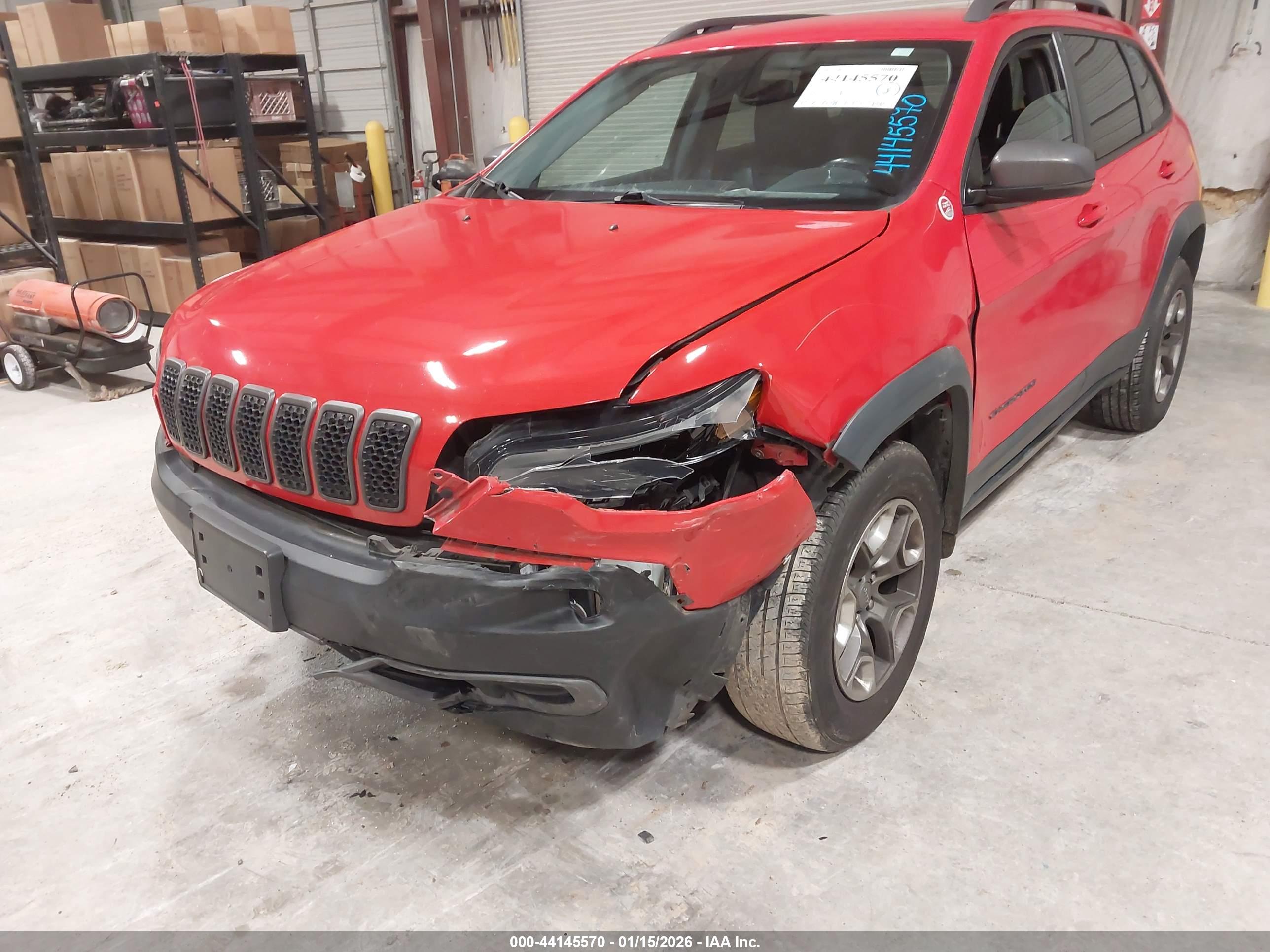 JEEP CHEROKEE image 6