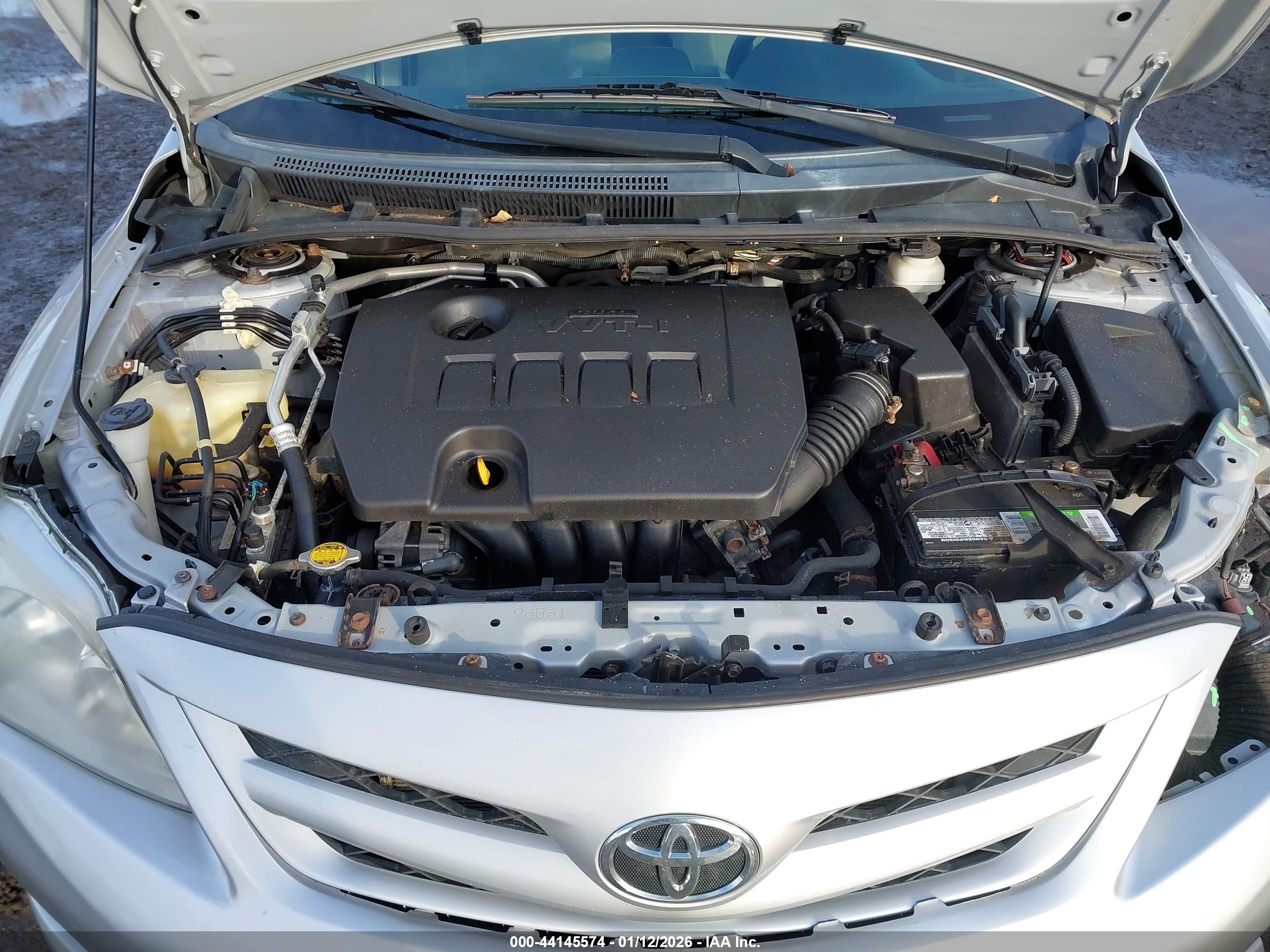 TOYOTA COROLLA image 10