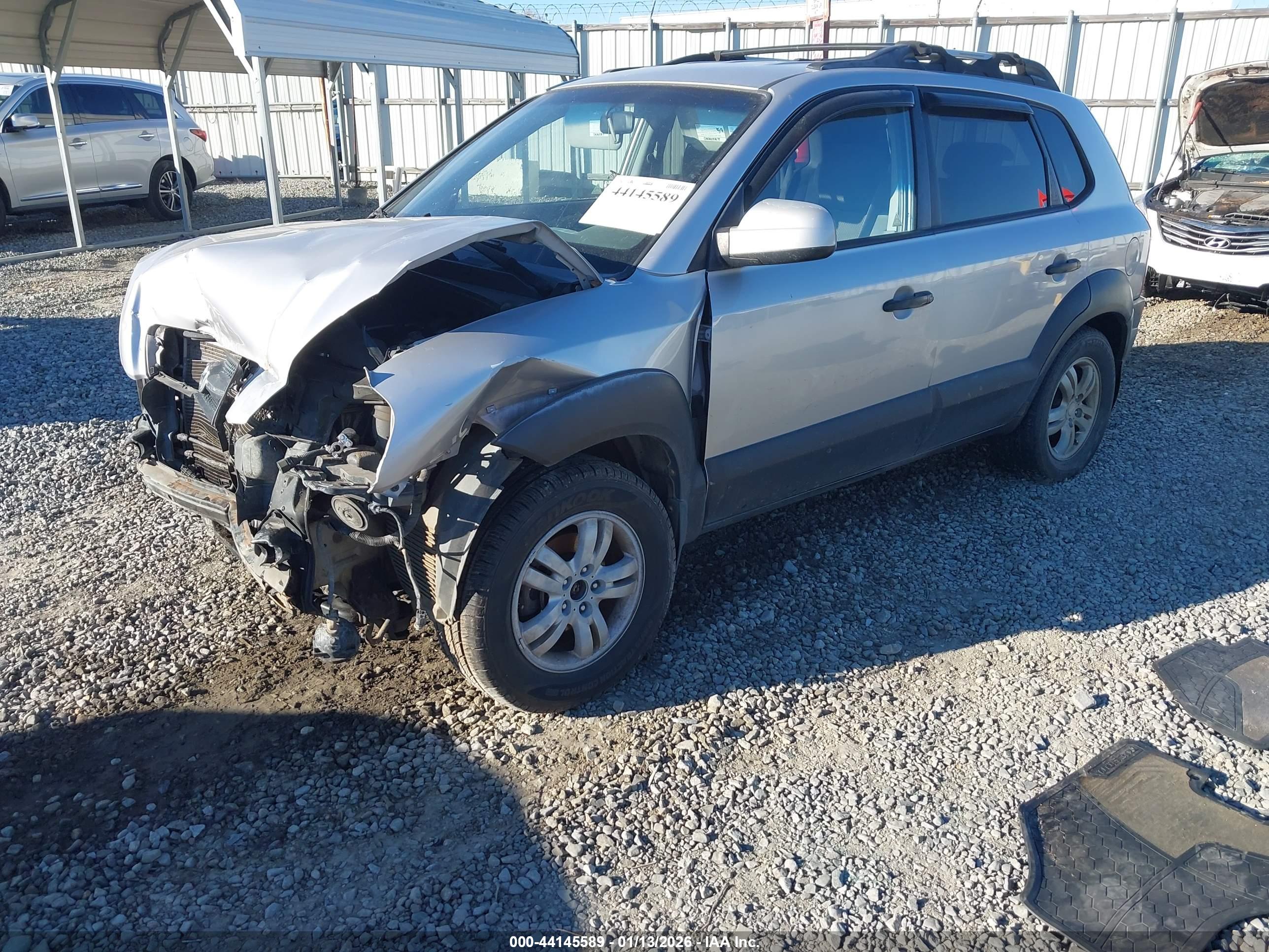 HYUNDAI TUCSON image 2