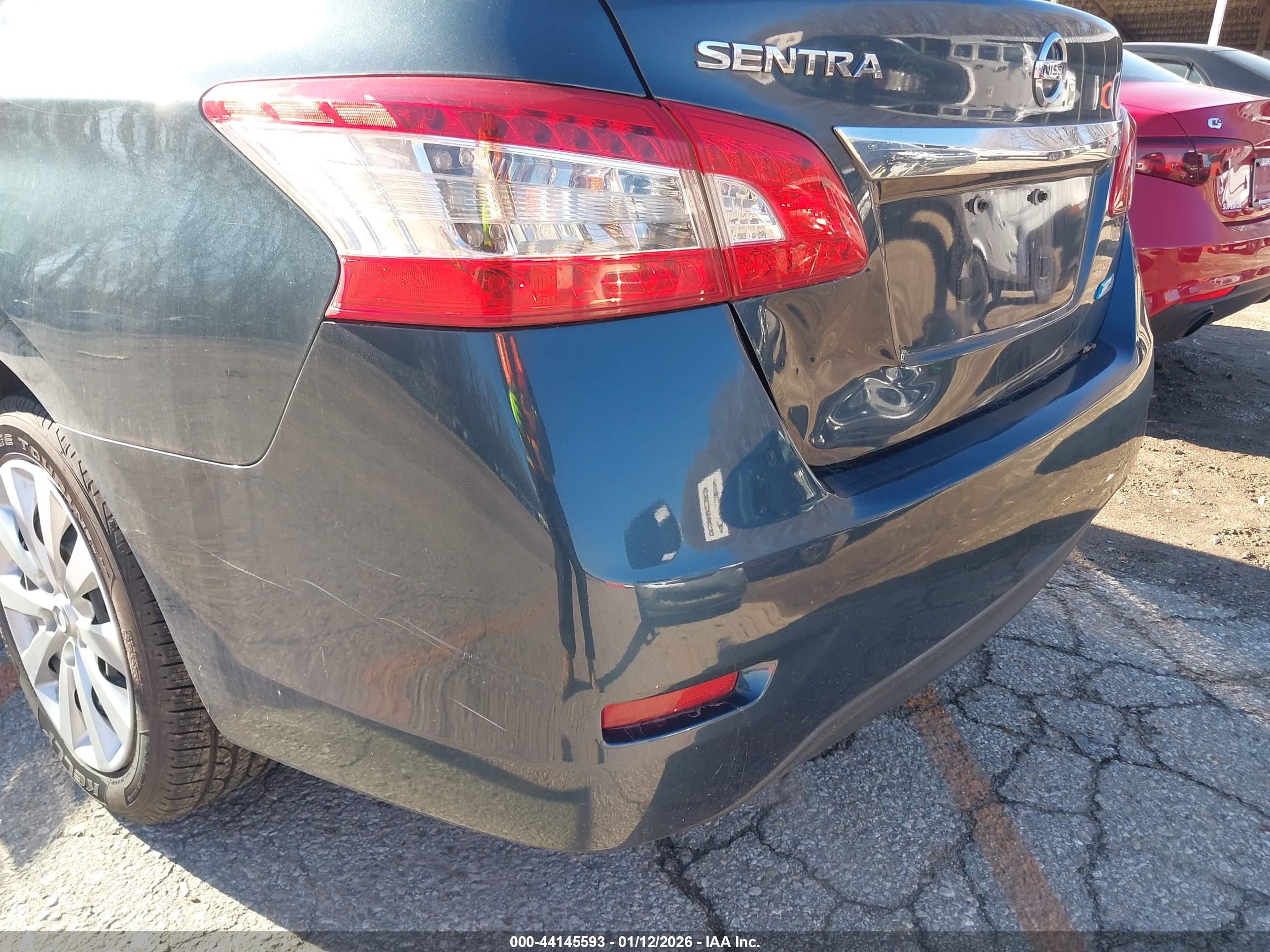 NISSAN SENTRA image 6