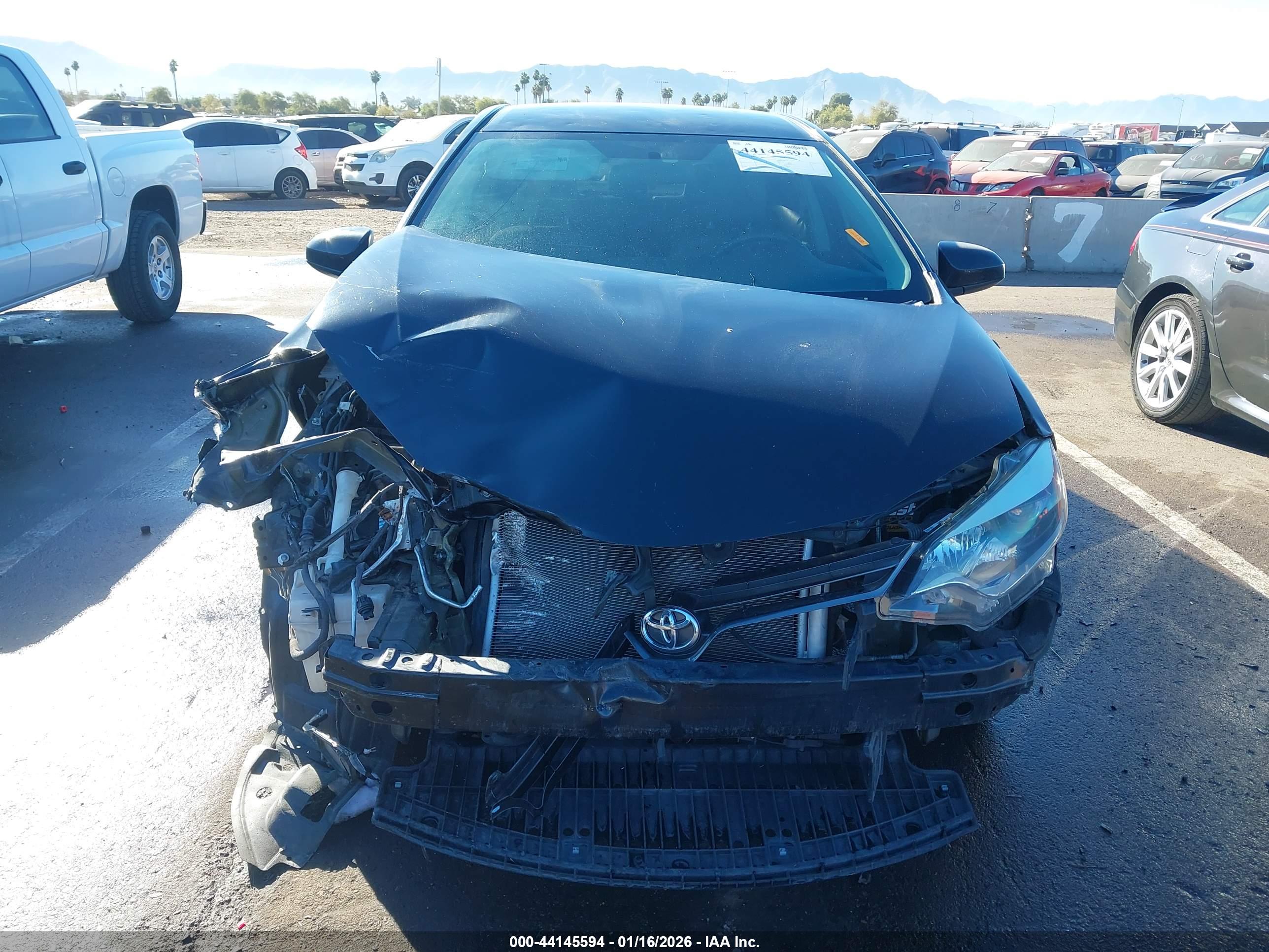TOYOTA COROLLA image 6