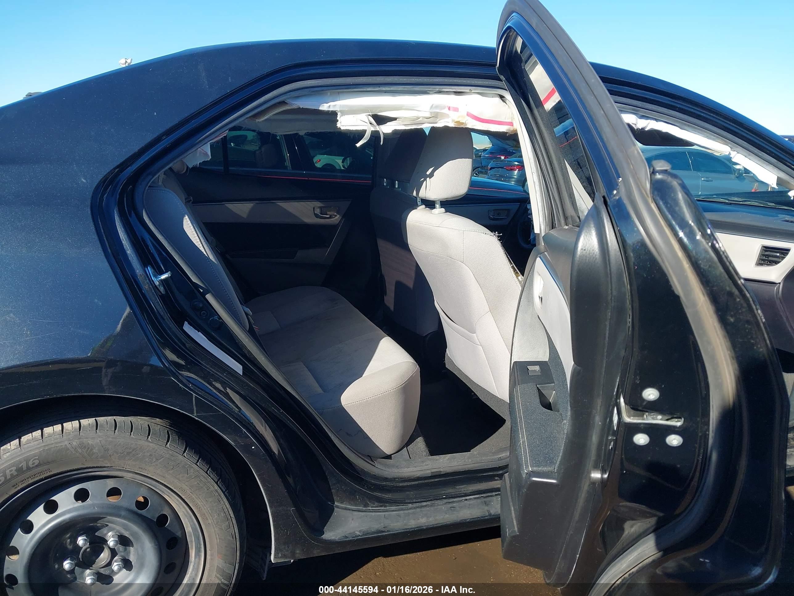 TOYOTA COROLLA image 8