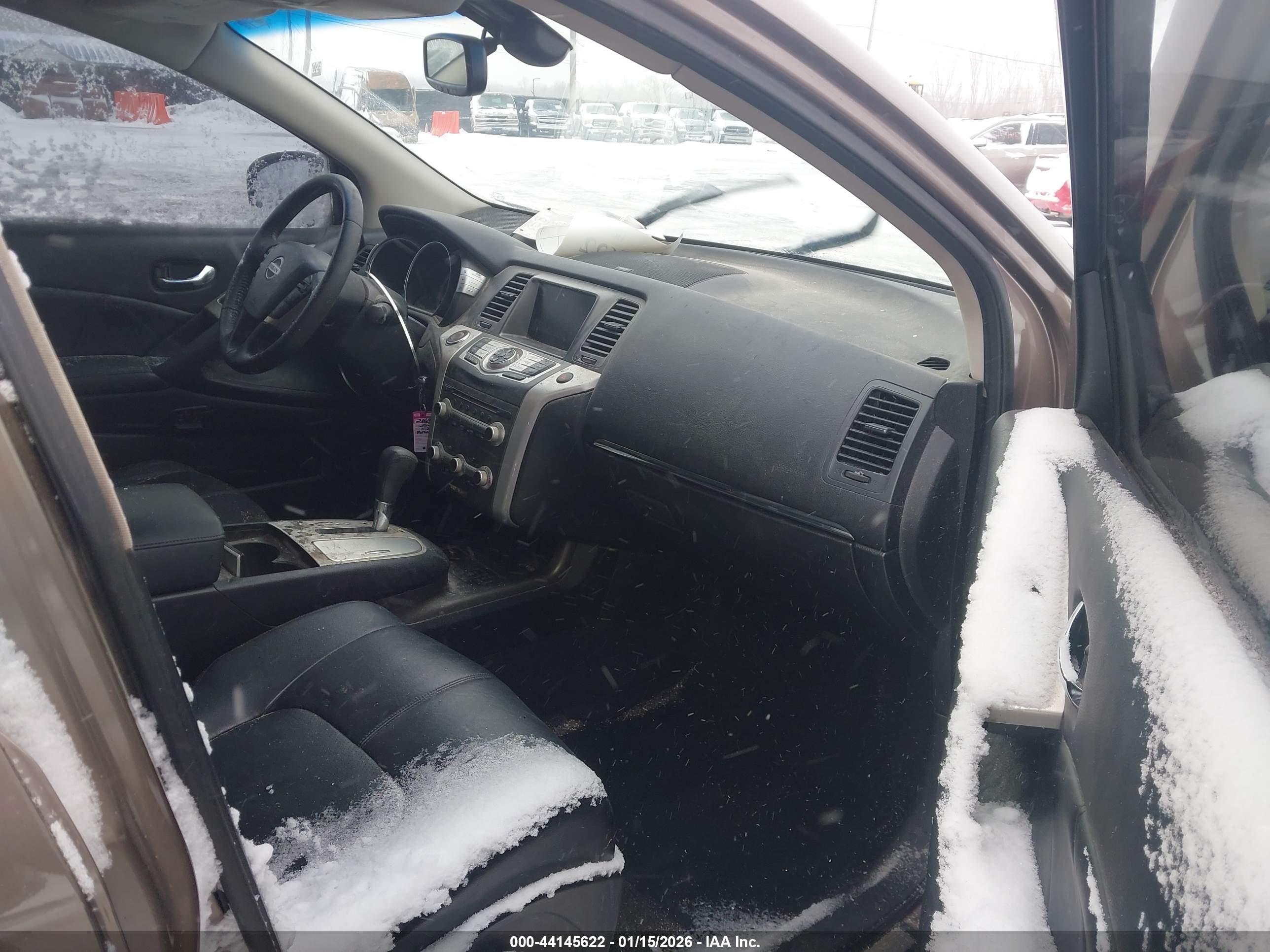 NISSAN MURANO image 5