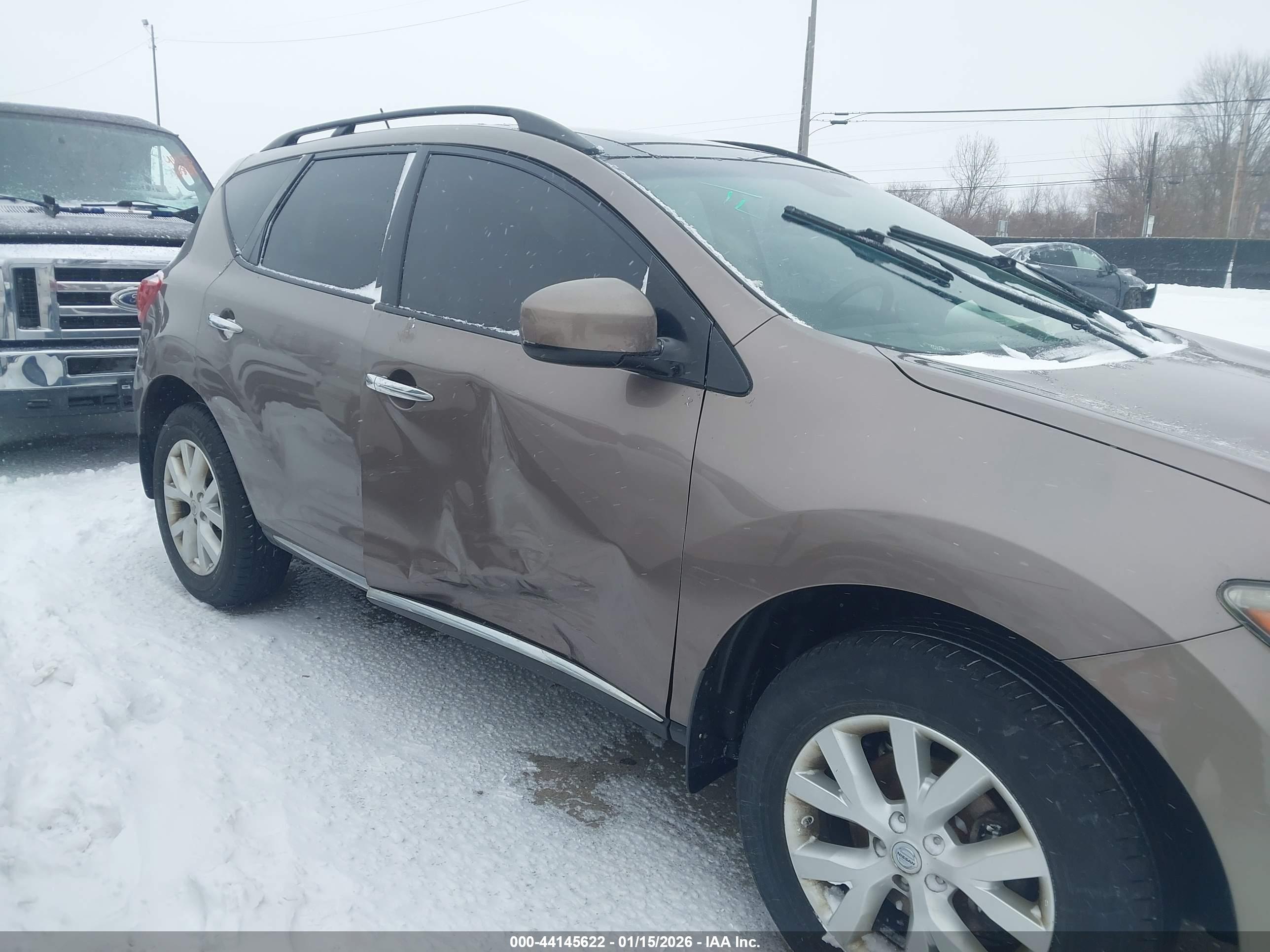 NISSAN MURANO image 6
