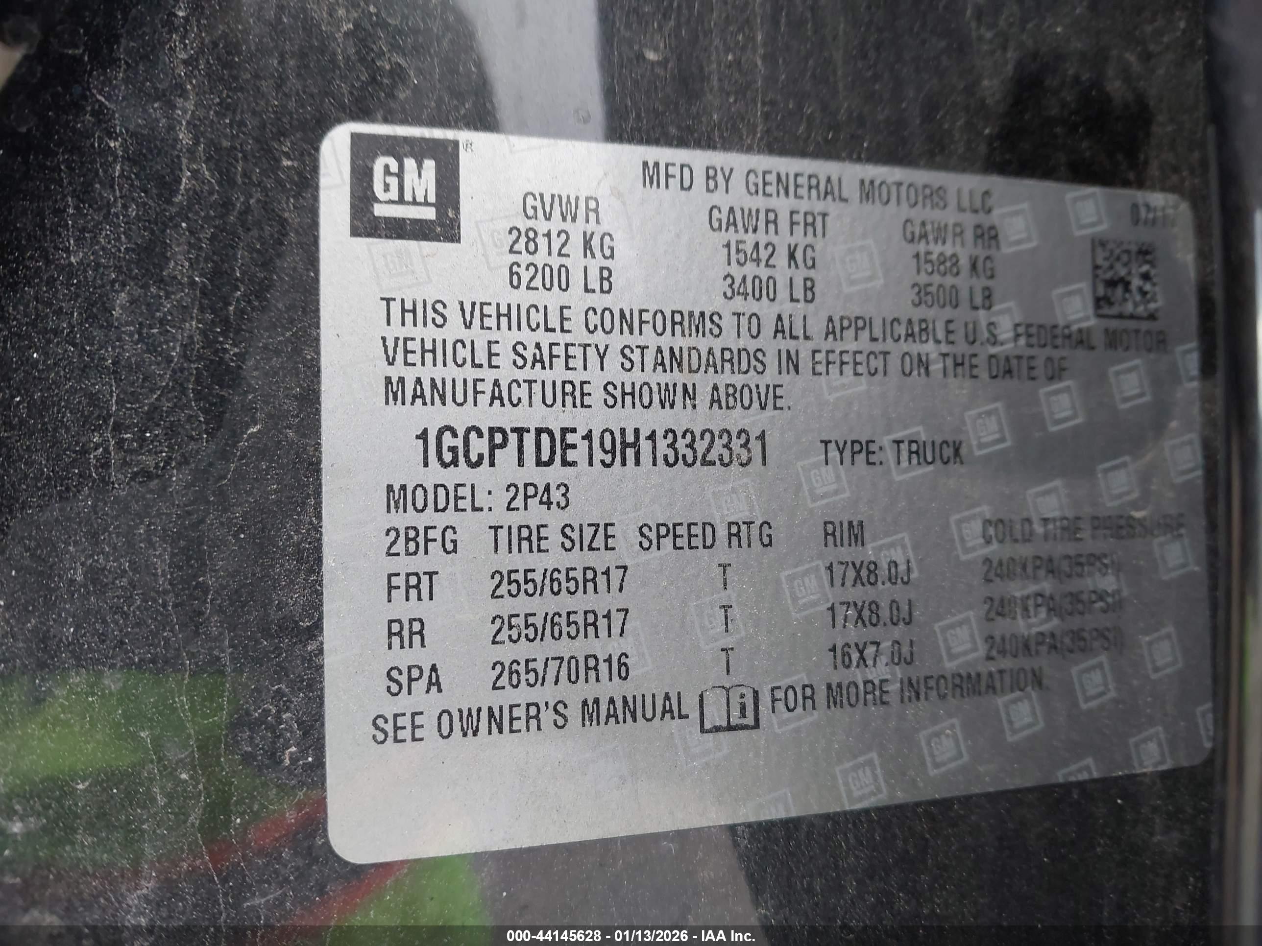 CHEVROLET COLORADO image 9