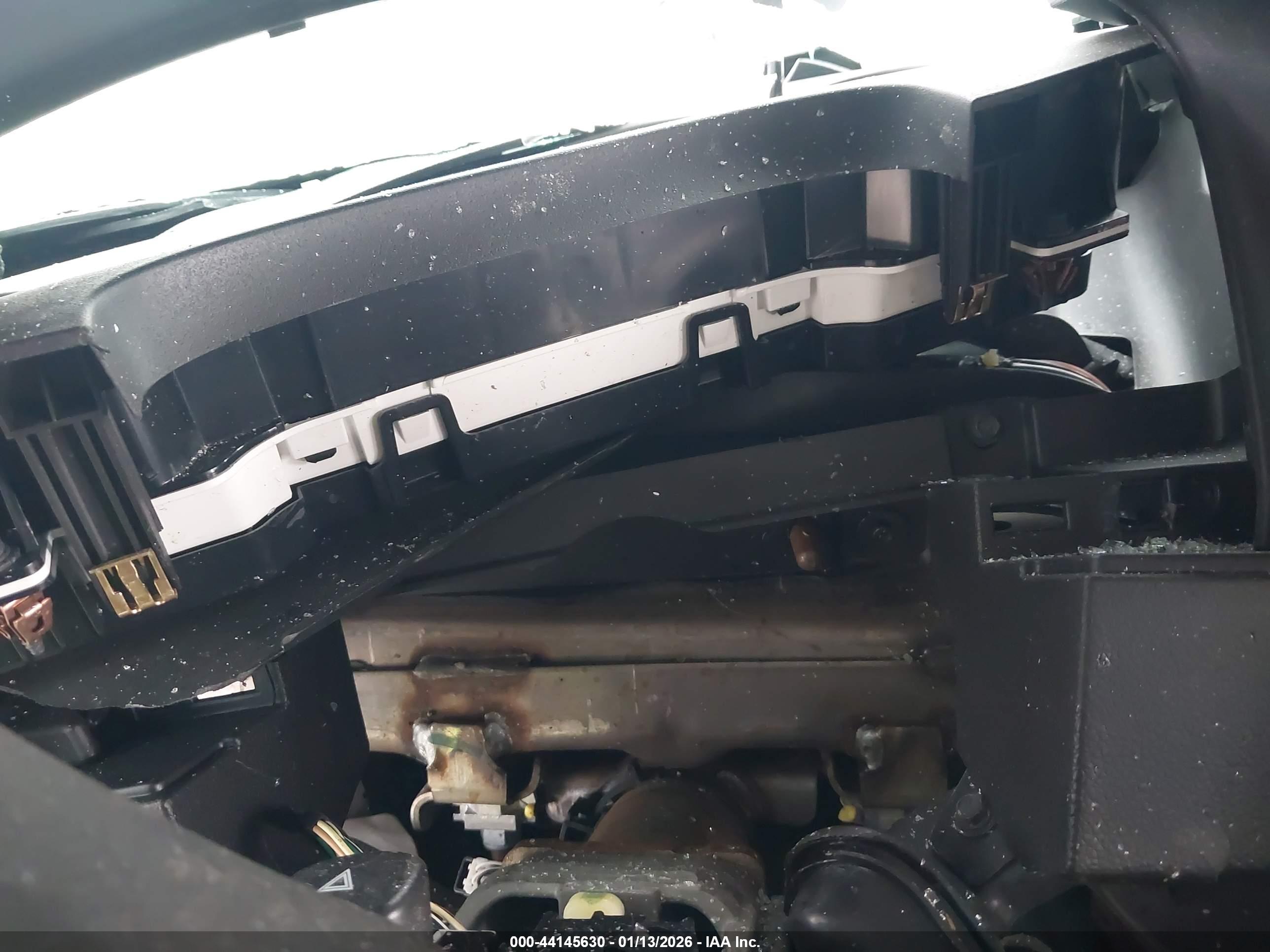 CHEVROLET TAHOE image 7