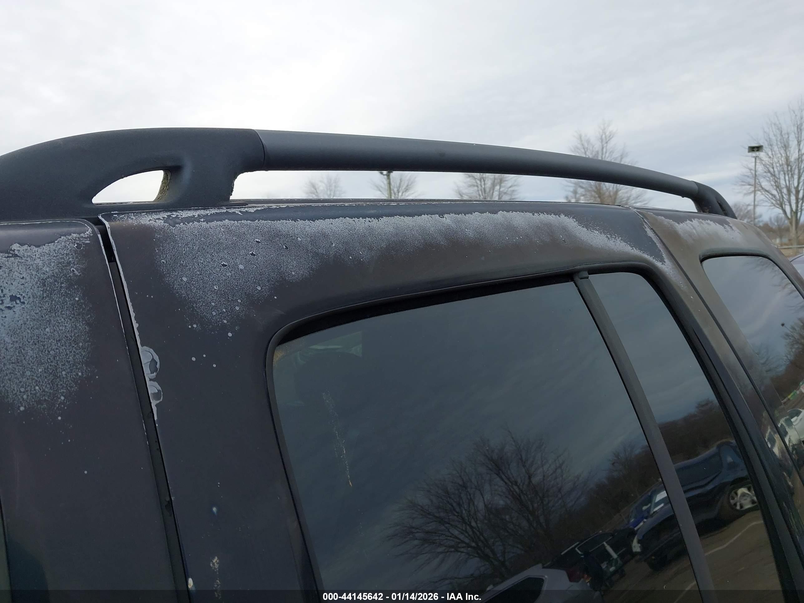 JEEP LIBERTY image 6