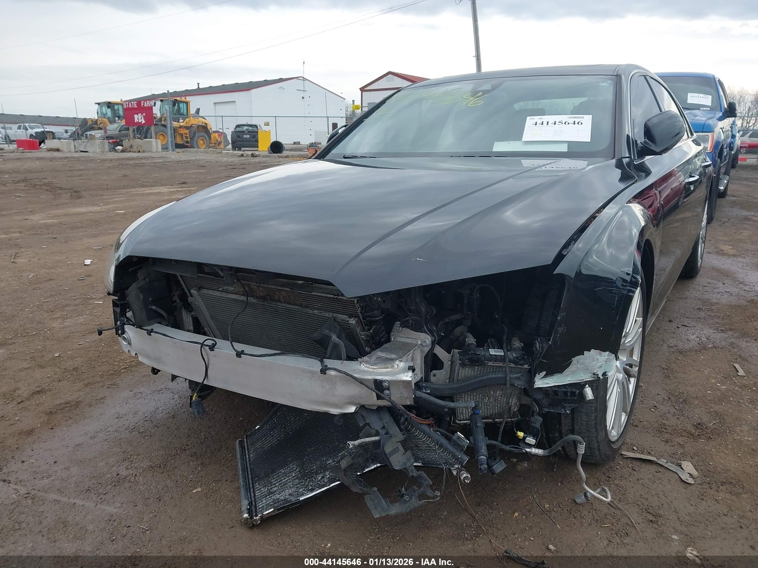 AUDI A8 image 6